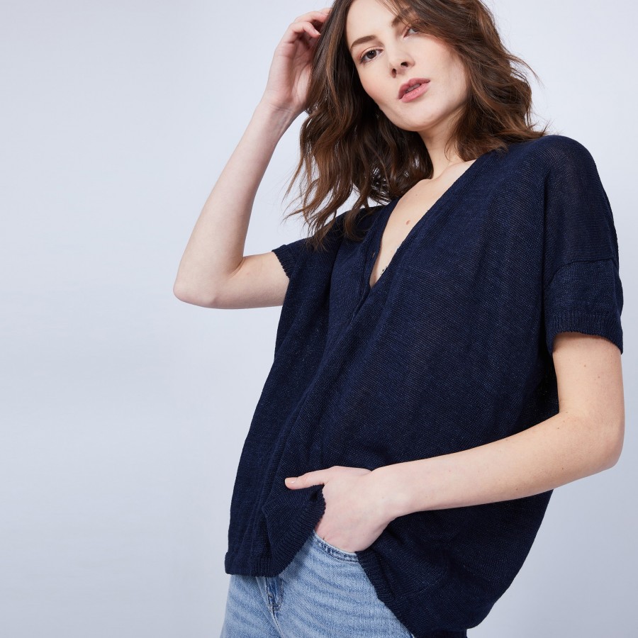 V-neck button-up linen T-shirt - MAATI