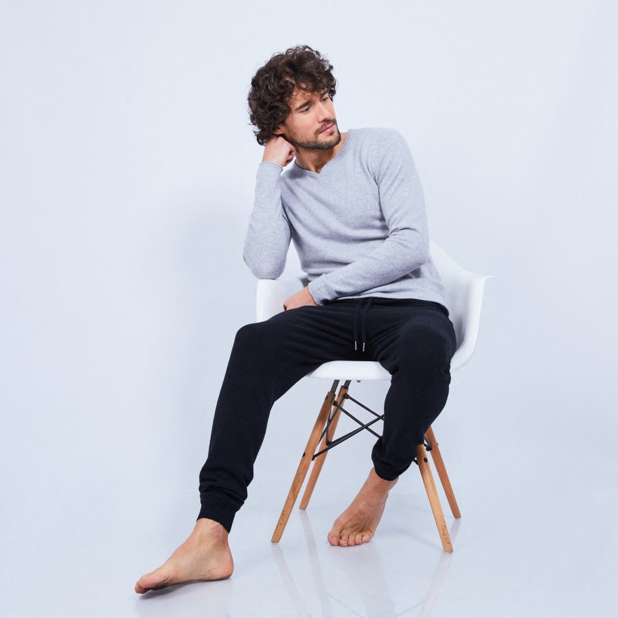 Cashmere jumper with grandad neckline - Olivier