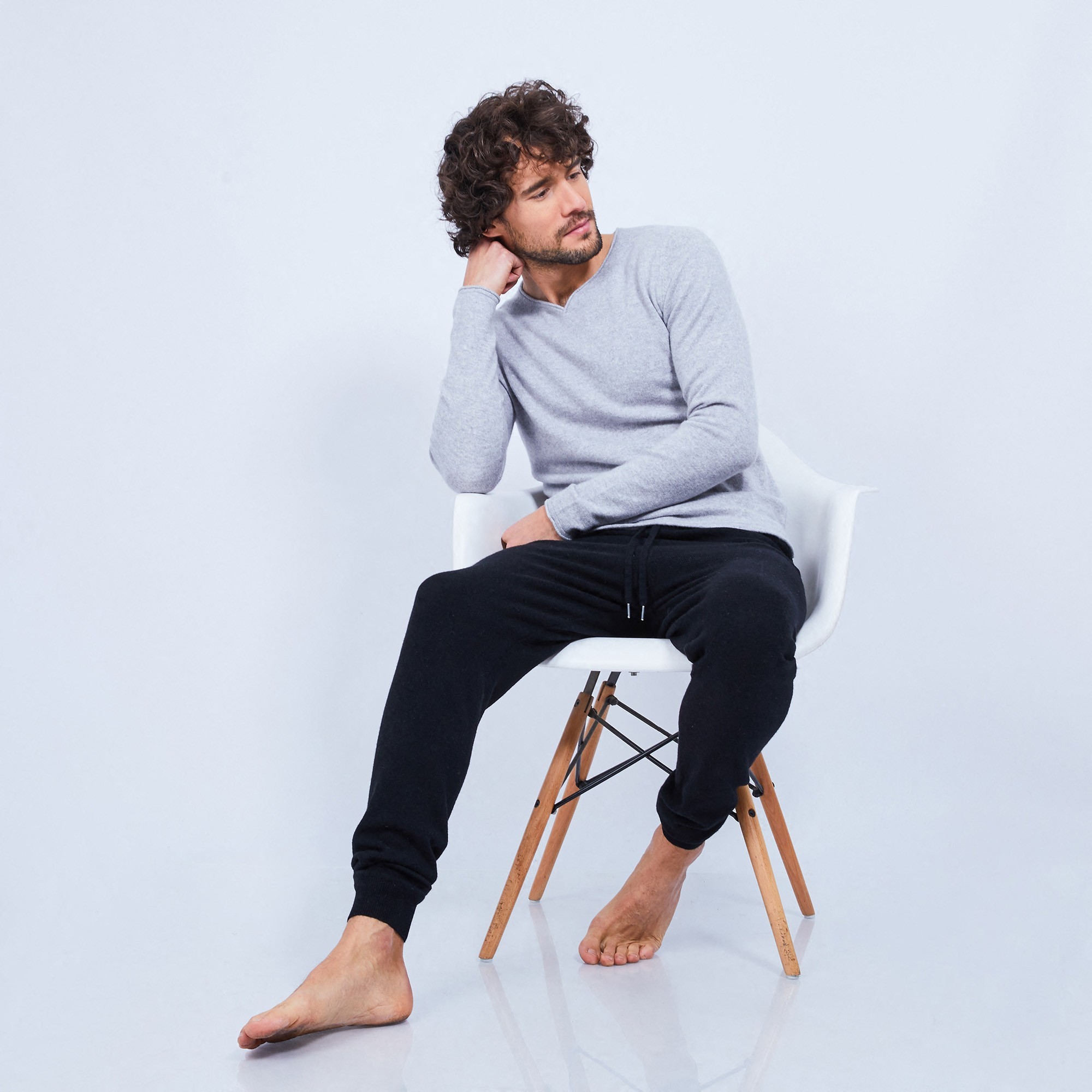 Cashmere jumper with grandad neckline - Henry