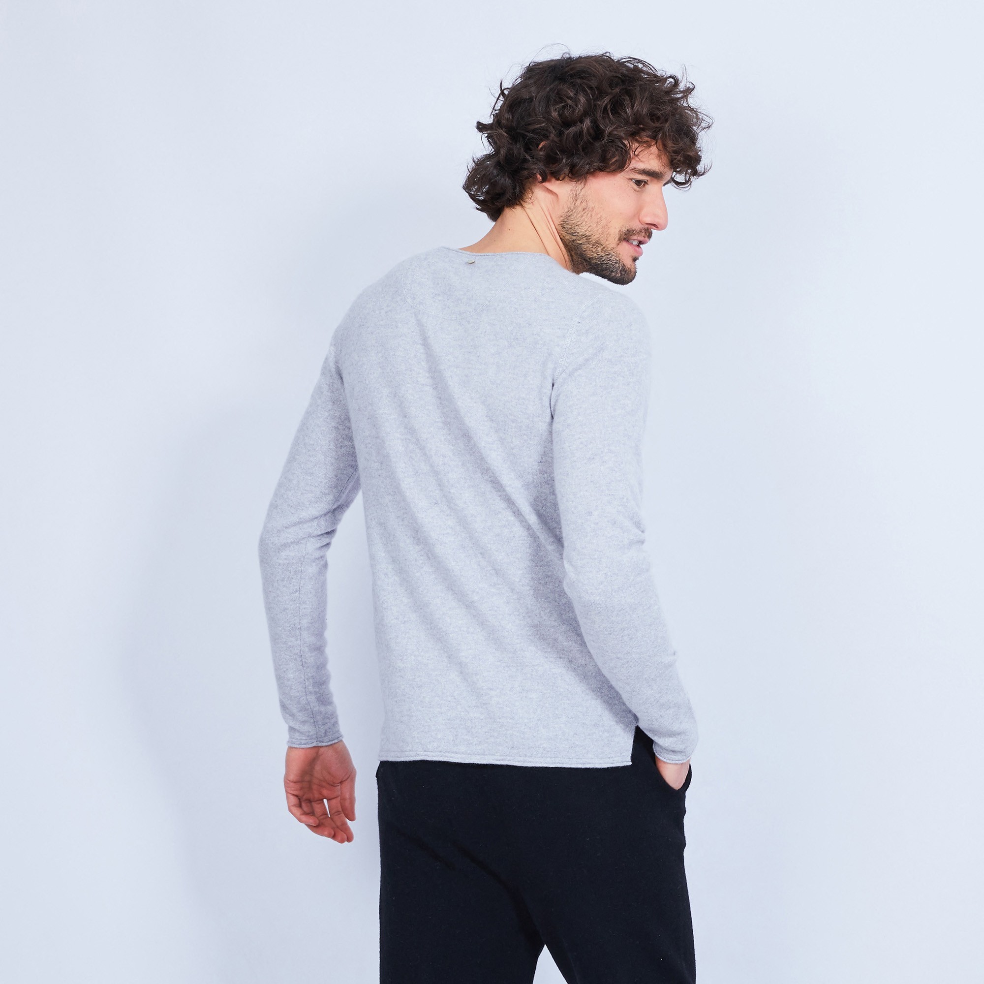 Cashmere jumper with grandad neckline - Henry