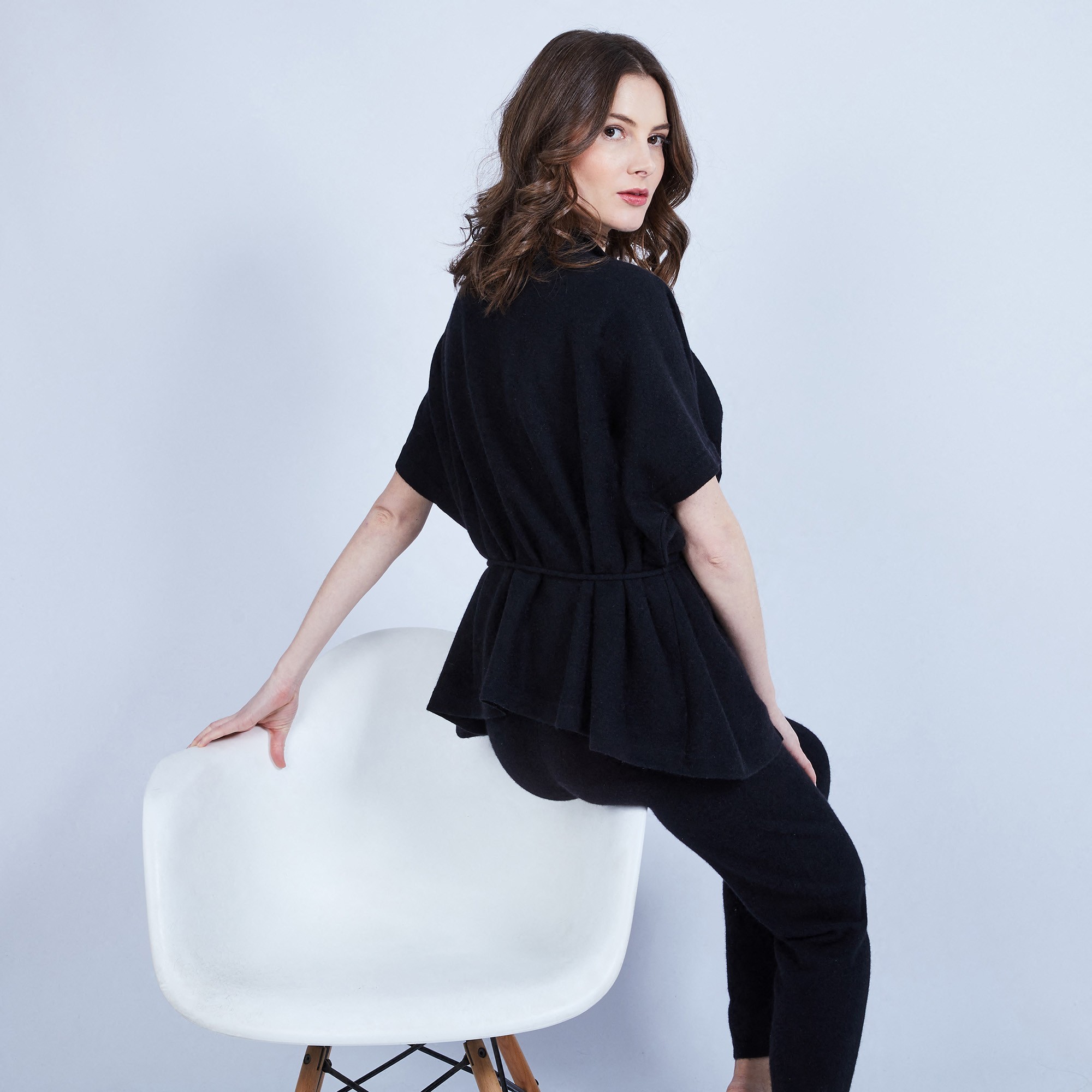 Gilet kimono sans manches - Harriet 6410 noir - 01 noir