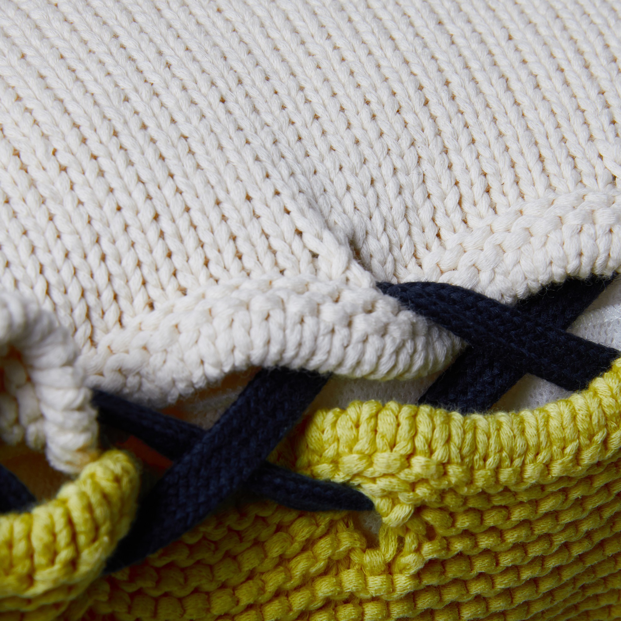 Coussin avec noeud en coton bio - Kansas