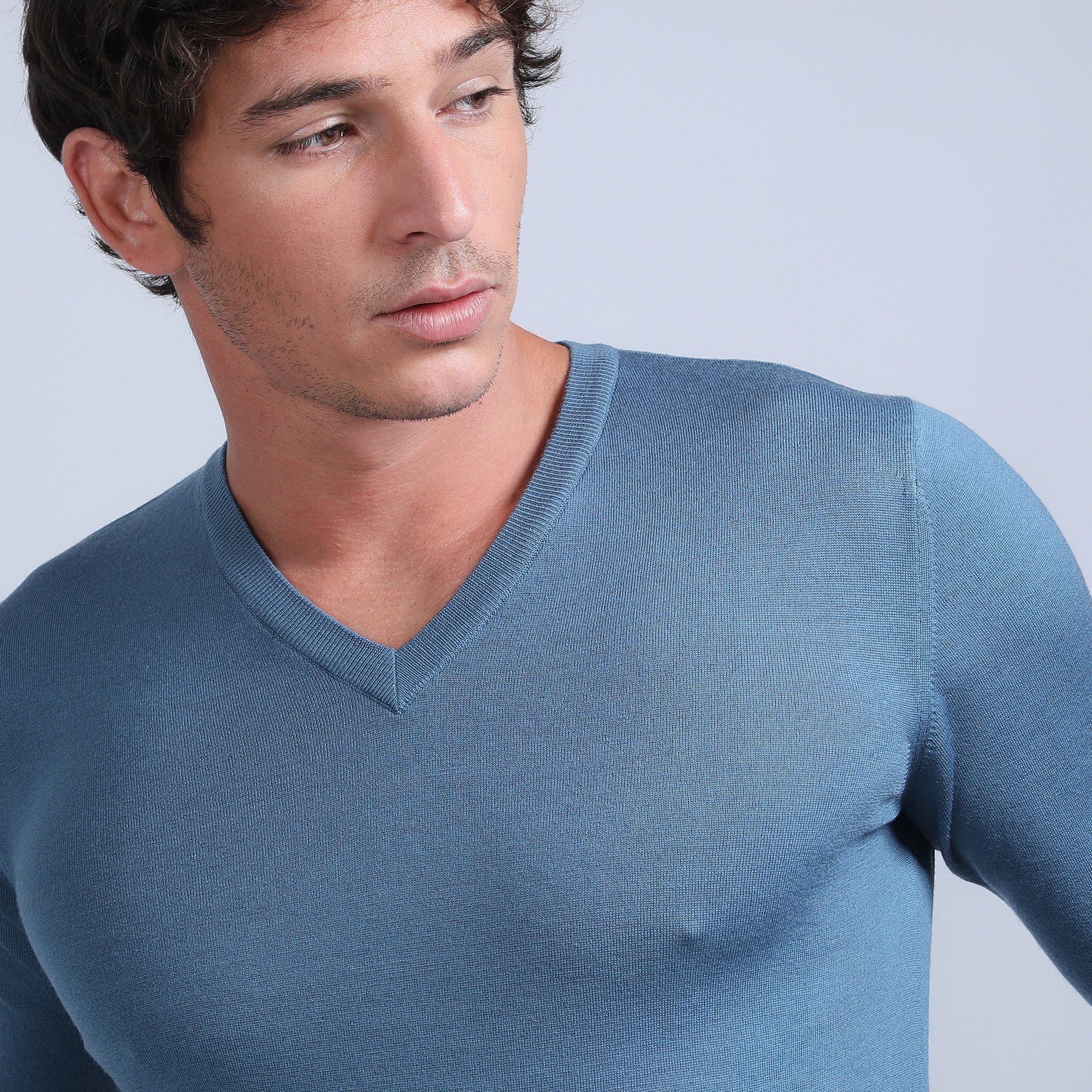 Pull col V en laine mérinos - Badyss 6641 crique - 06 bleu moyen