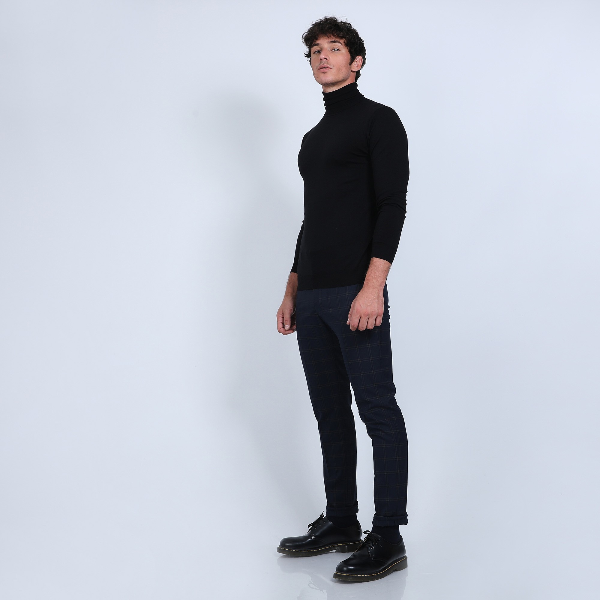 Pull col roulé en laine mérinos - Berry 6610 noir - 01 noir