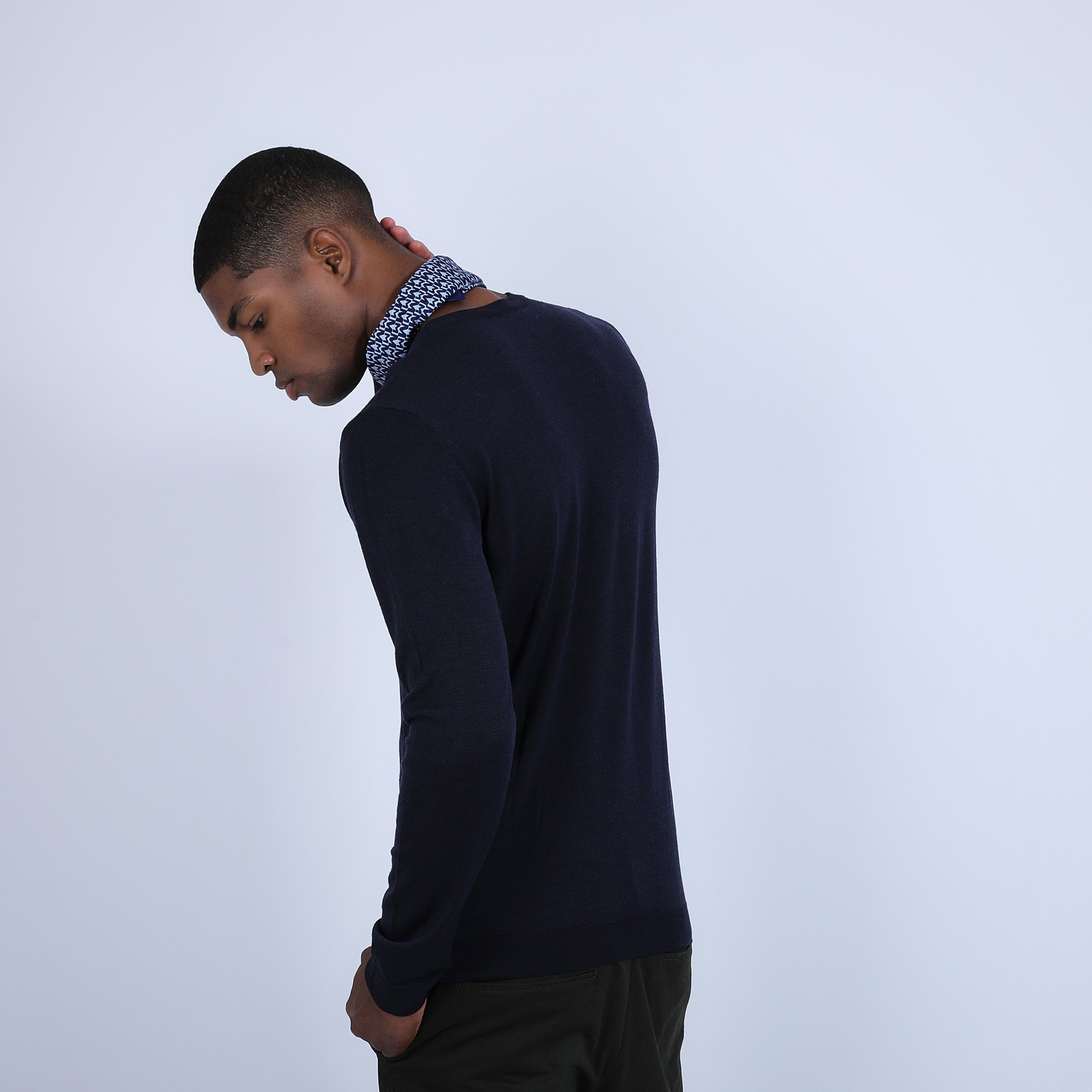 Pull col rond en laine et soie - Barsam 6640 marine - 05 Bleu marine