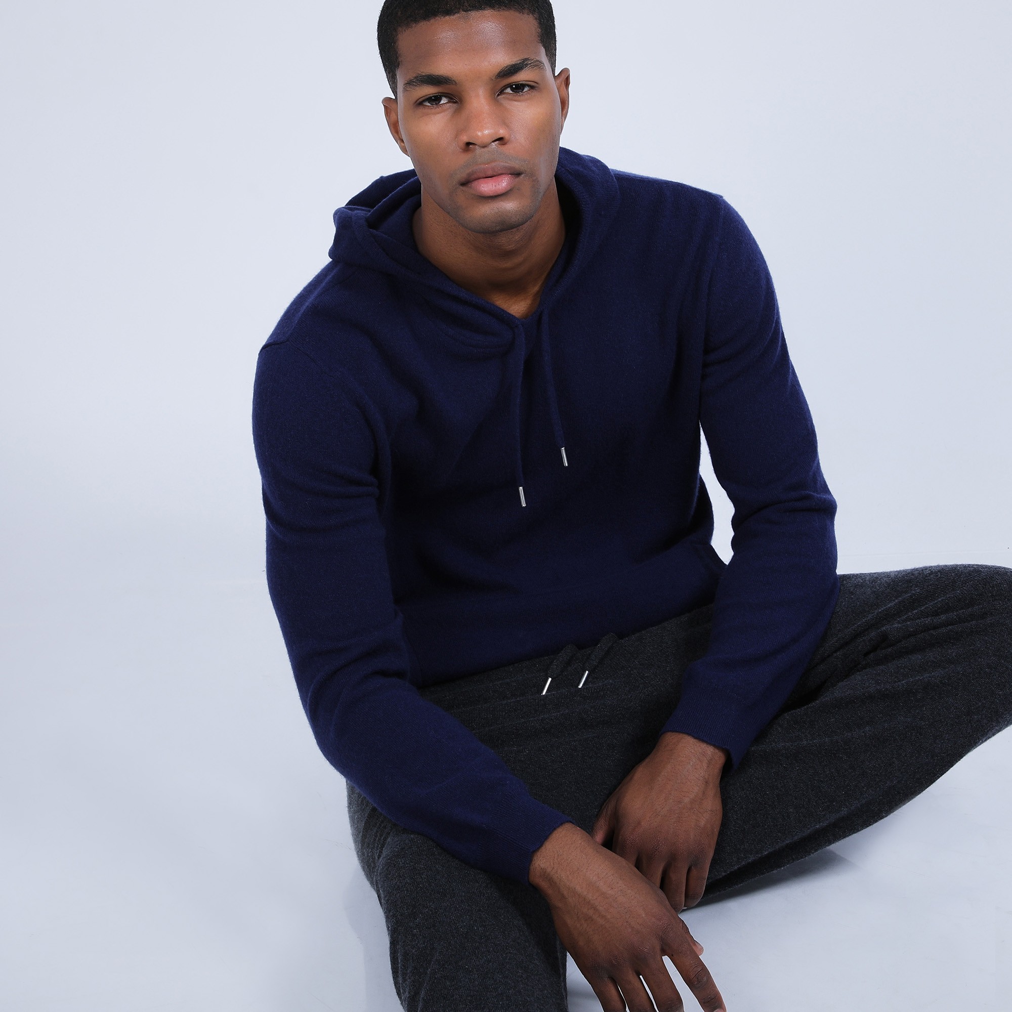 Sweat à capuche en cachemire - Harper 6646 indigo - 75 bleu nuit
