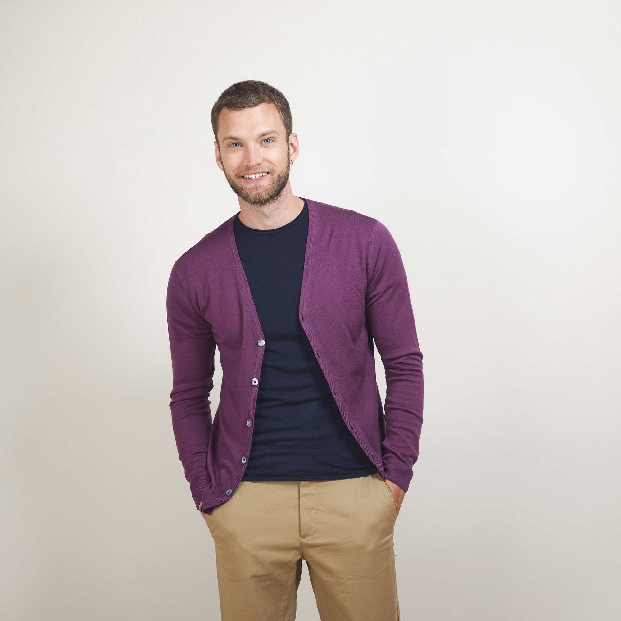 Gilet boutonné en laine - Brad 7085 Damas - 18 Violet foncé