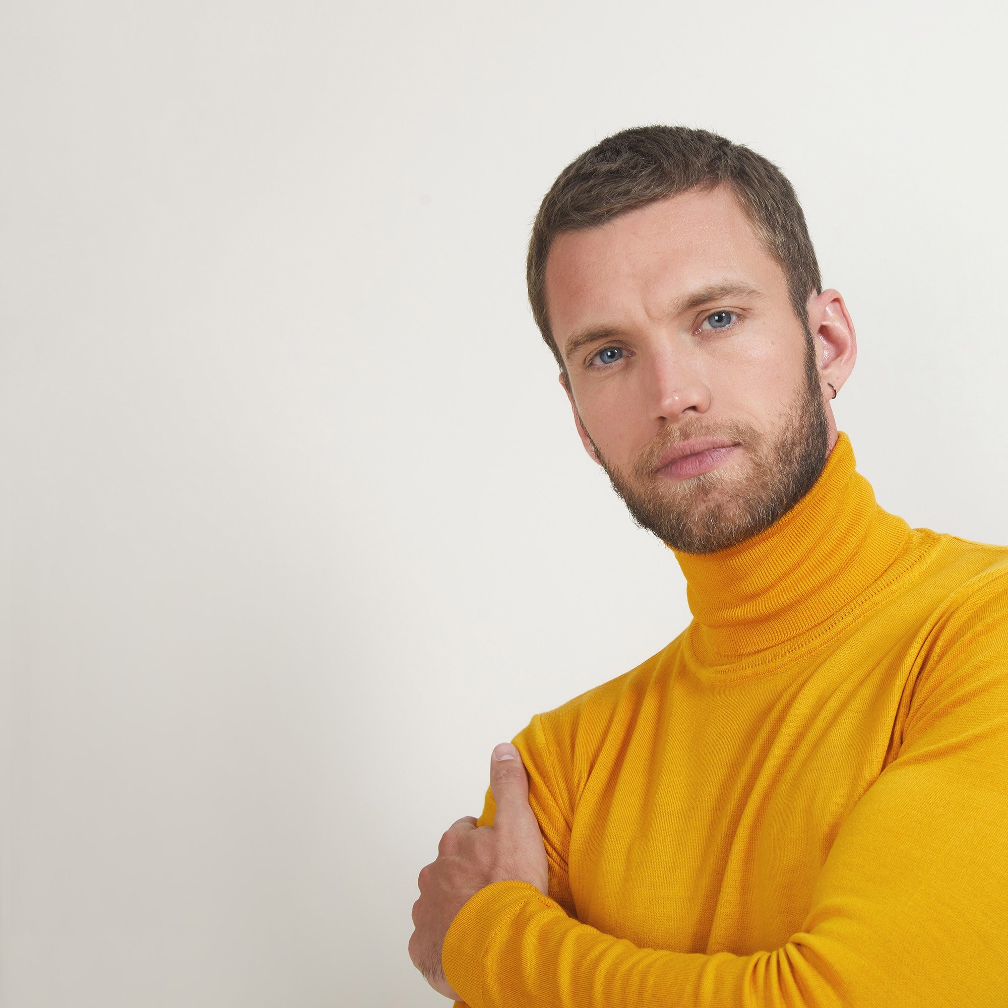 Pull col roulé en laine - Berry 7060 safran - 89 Moutarde