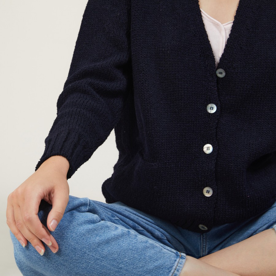 Cardigan col V en Laine et Soie - Bilan