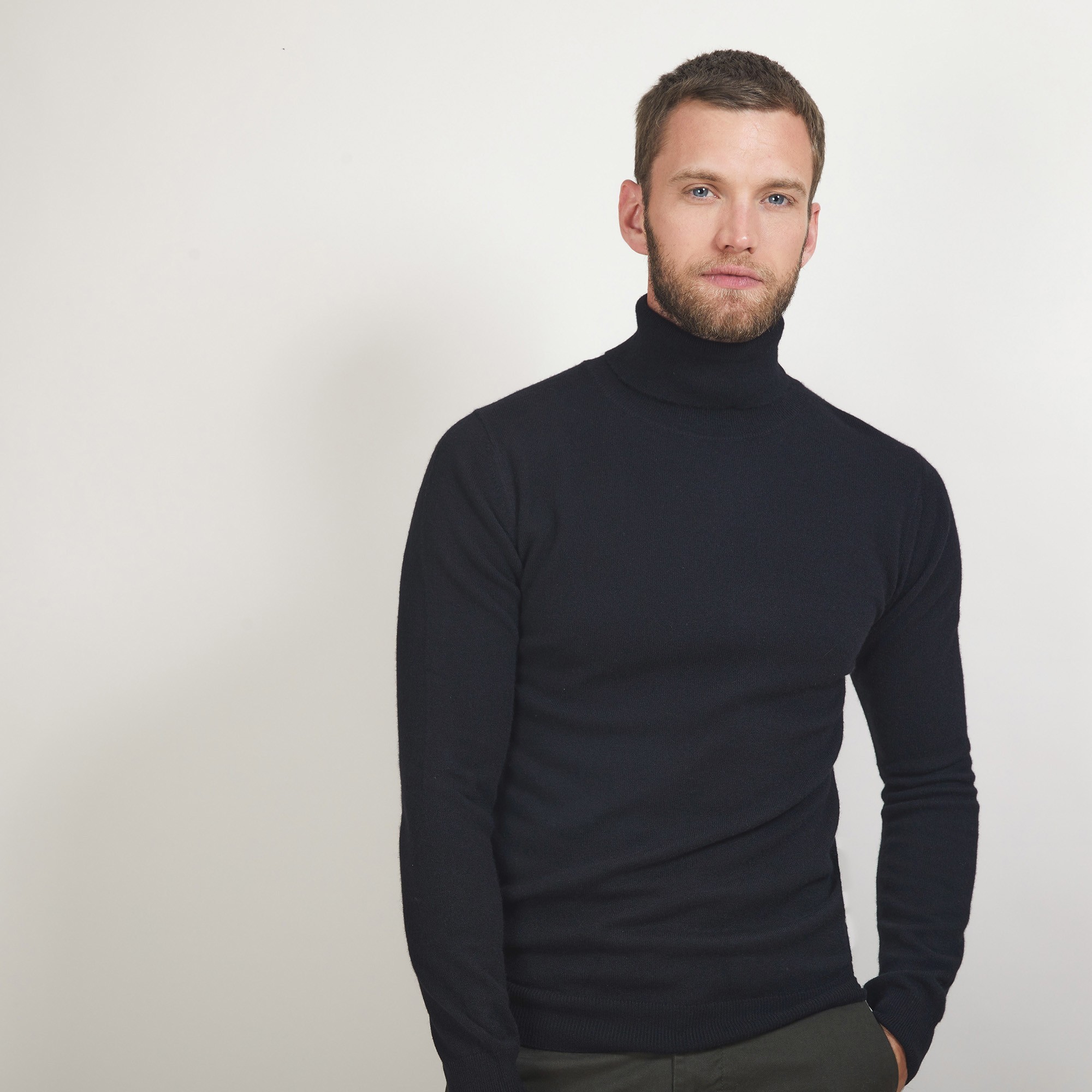 Pull col roulé en cachemire - Bruno 7010 noir - 01 Noir