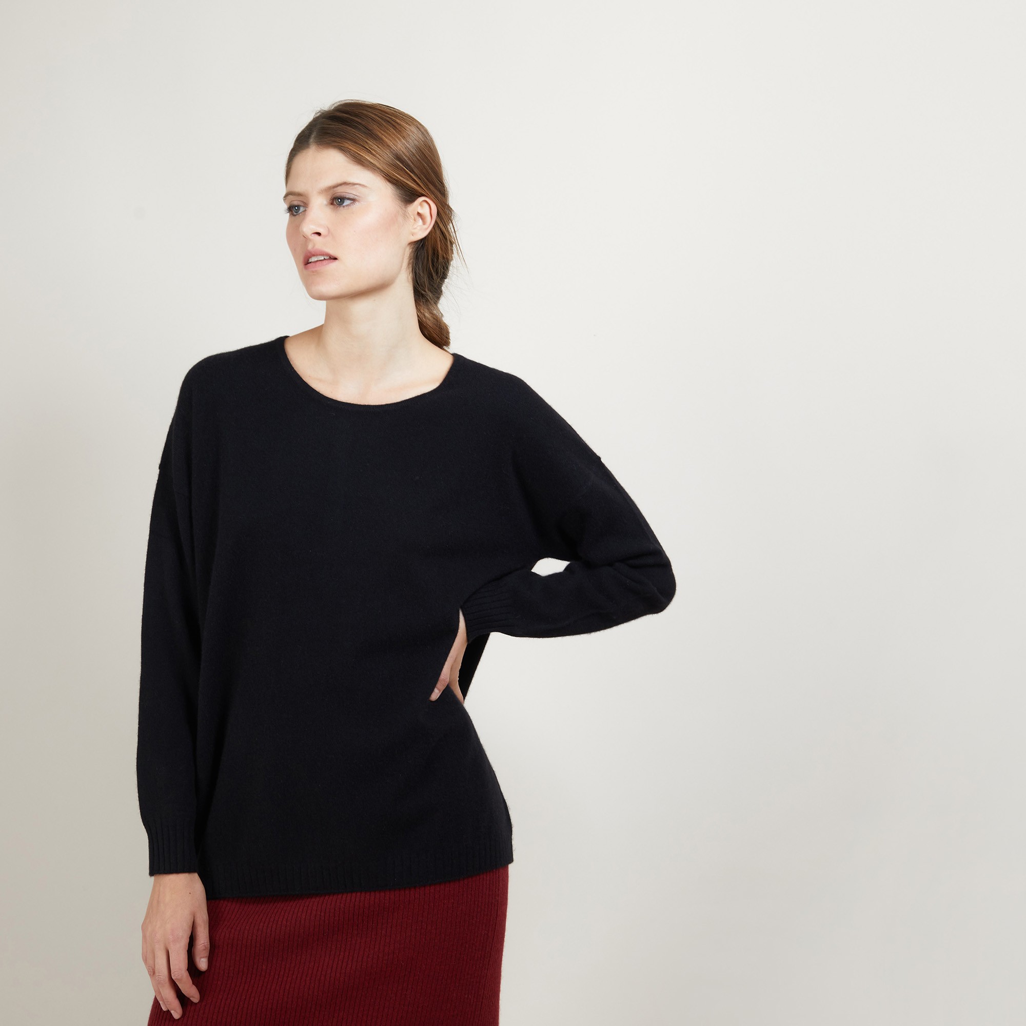 Pull boutonné au dos en cachemire - Bahia 7010 noir - 01 Noir