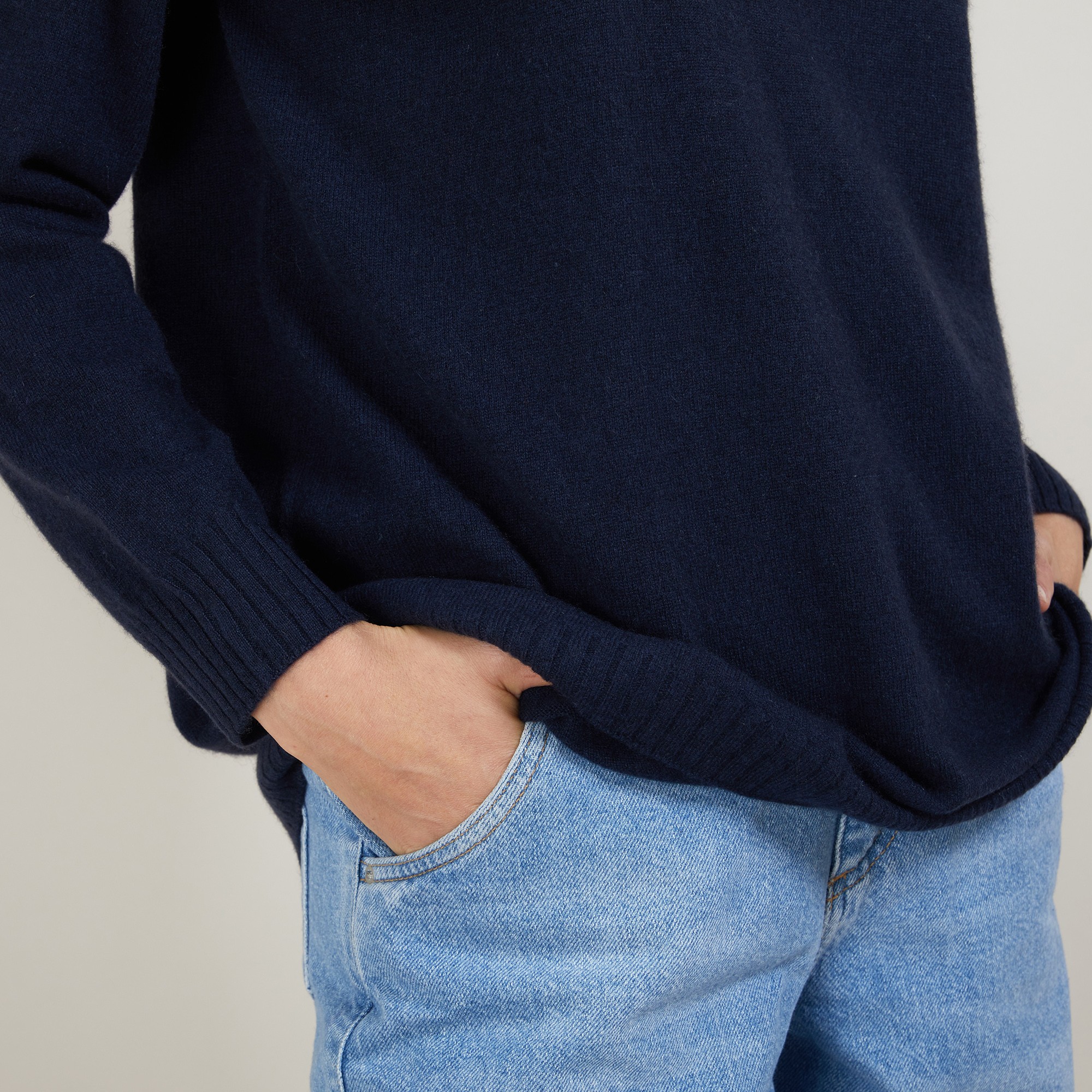 Cashmere buttoned sweater at the back - Bahia