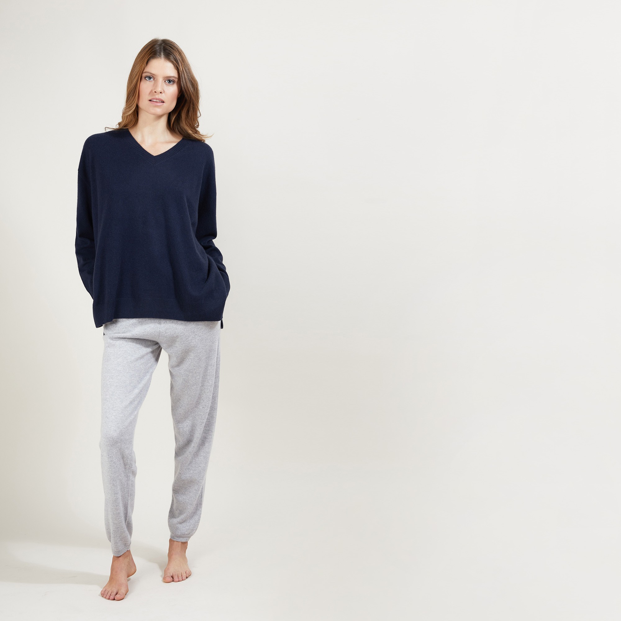 Pull en cachemire col V avec fentes - Brendao 7011 ombre - 10 Gris foncé