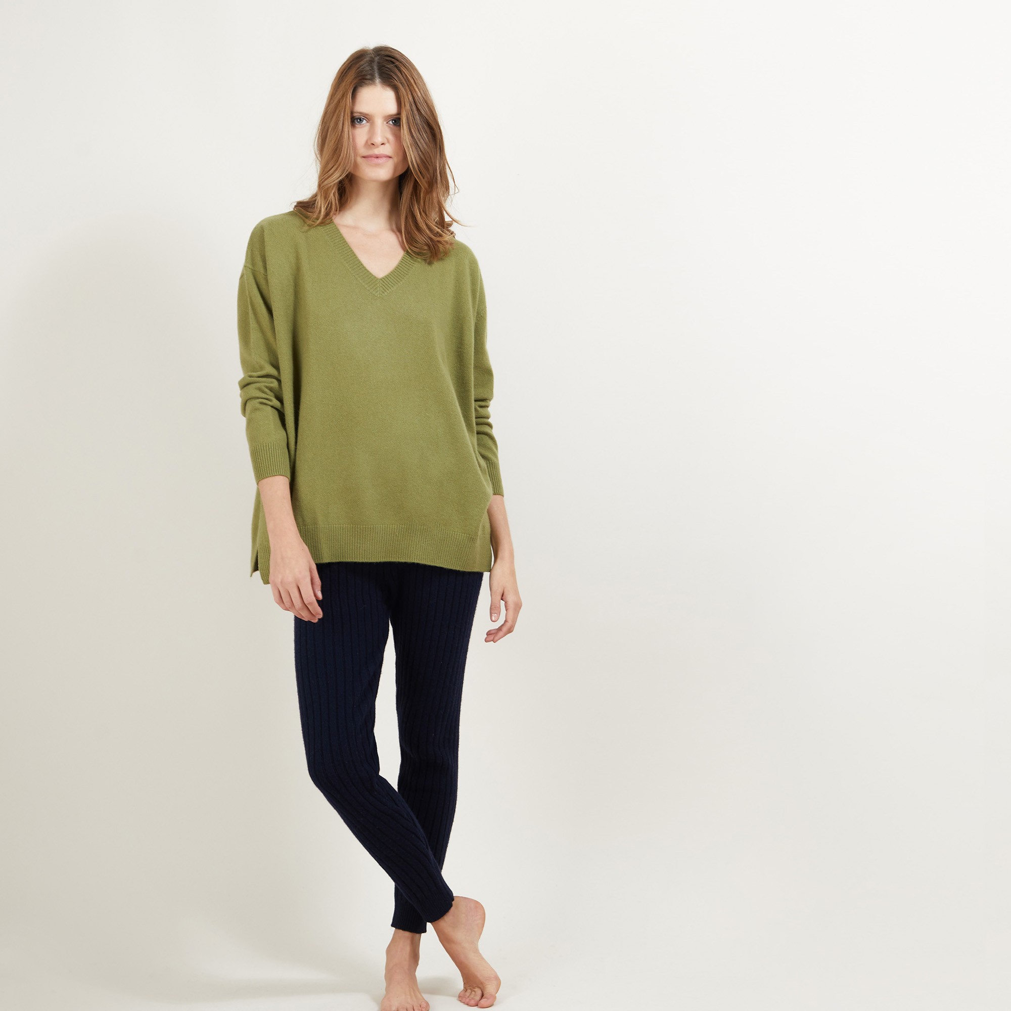 Pull en cachemire col V avec fentes - Brendao 7011 ombre - 10 Gris foncé