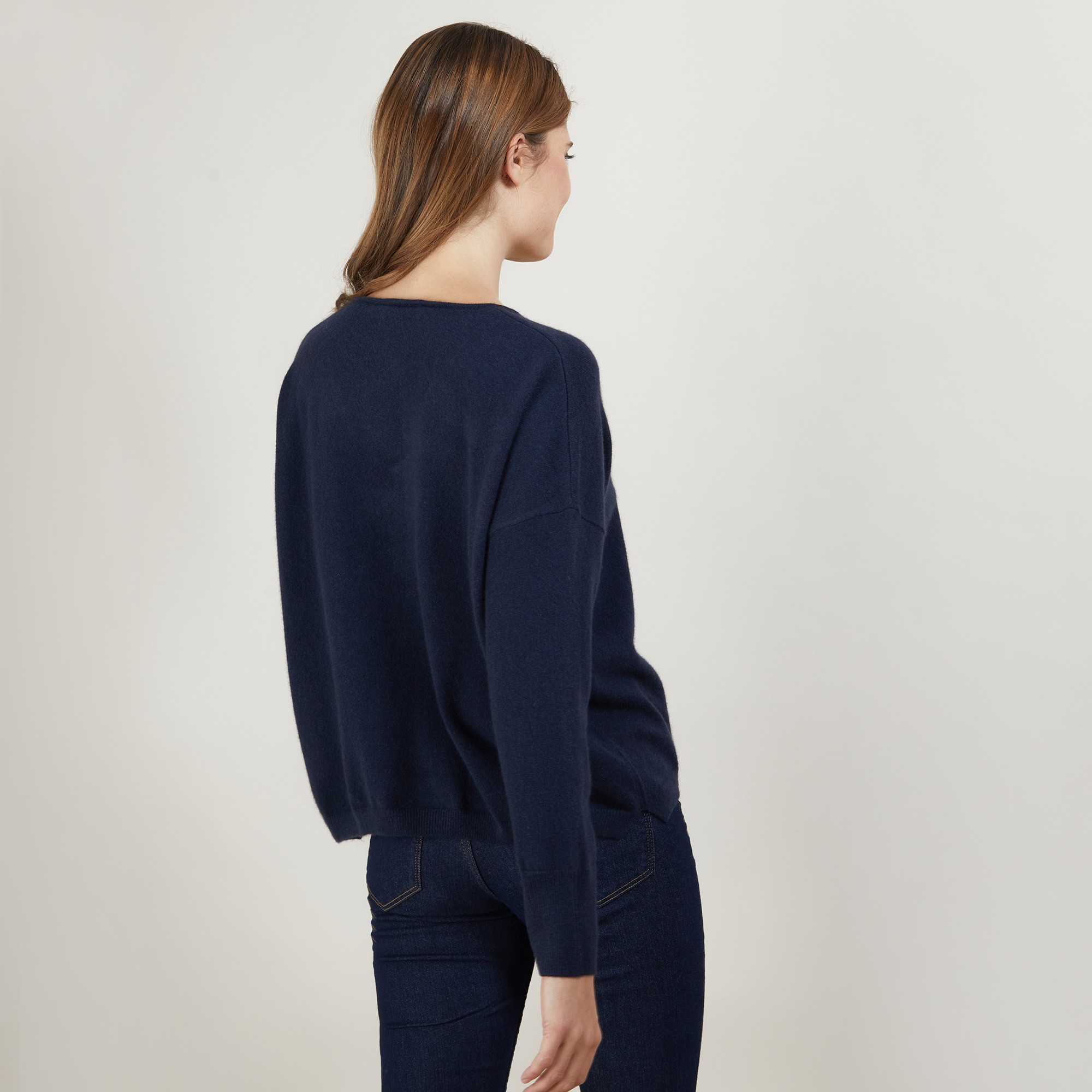 Pull court col V en cachemire - Balba 7040 marine - 05 Bleu marine