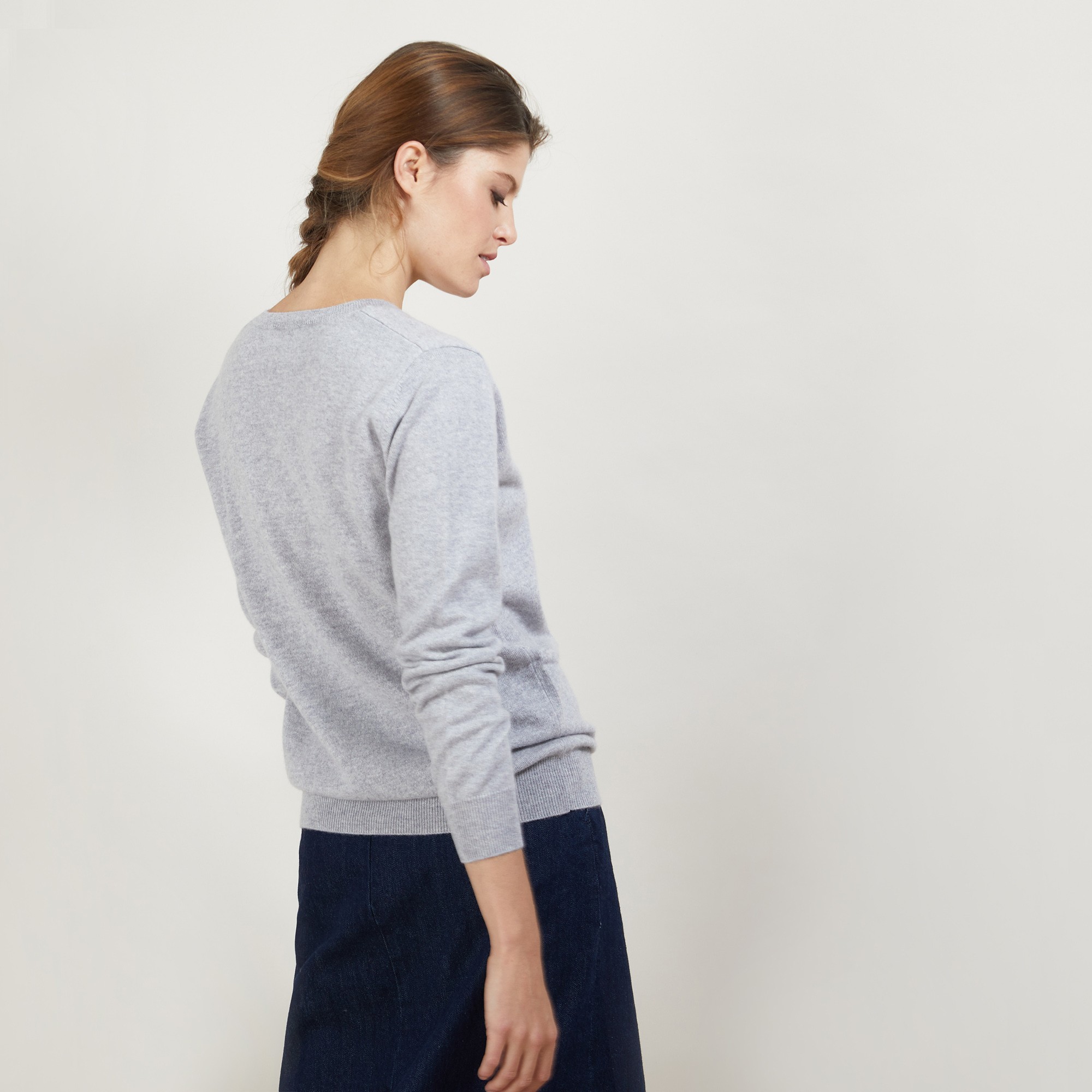 Pull col V en cachemire - Bertille 7013 vapeur - 09 Gris moyen