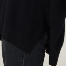 V-neck cashmere sweater with slits - Brendao