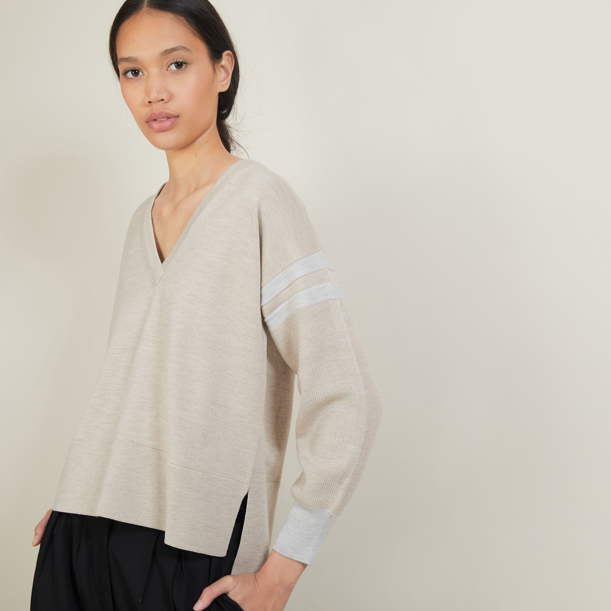 Pull bicolore à fentes en laine - Glee 7155 marine/baltique - 05 Bleu marine