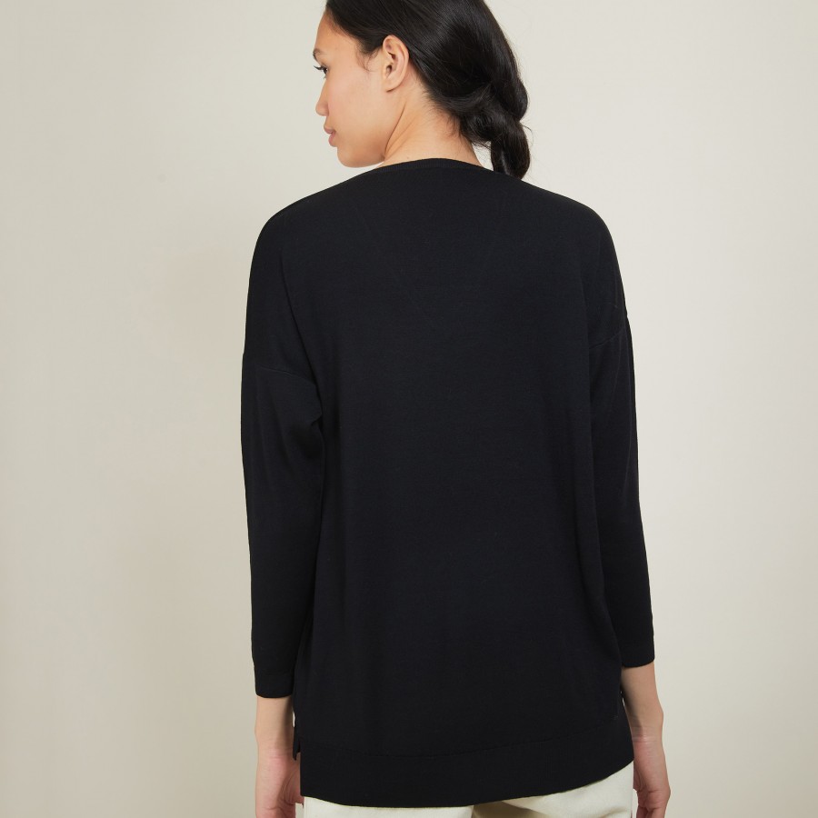 V-neck slit sweater in merino wool - Bernice