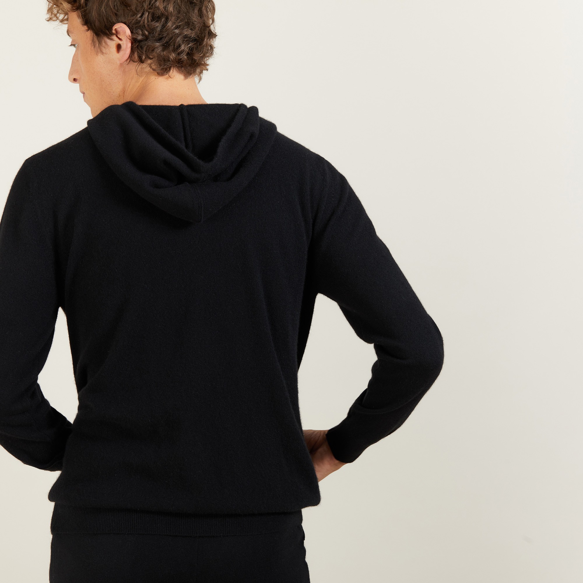 Sweat à capuche en cachemire - BADWIN