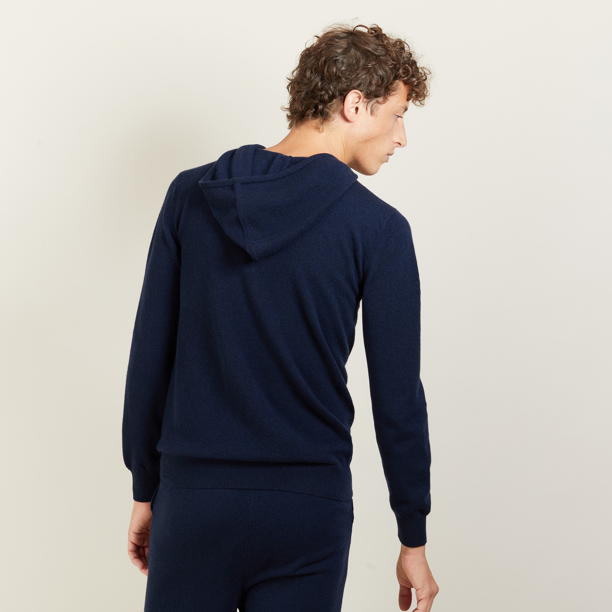 Sweat à capuche en cachemire - BADWIN
