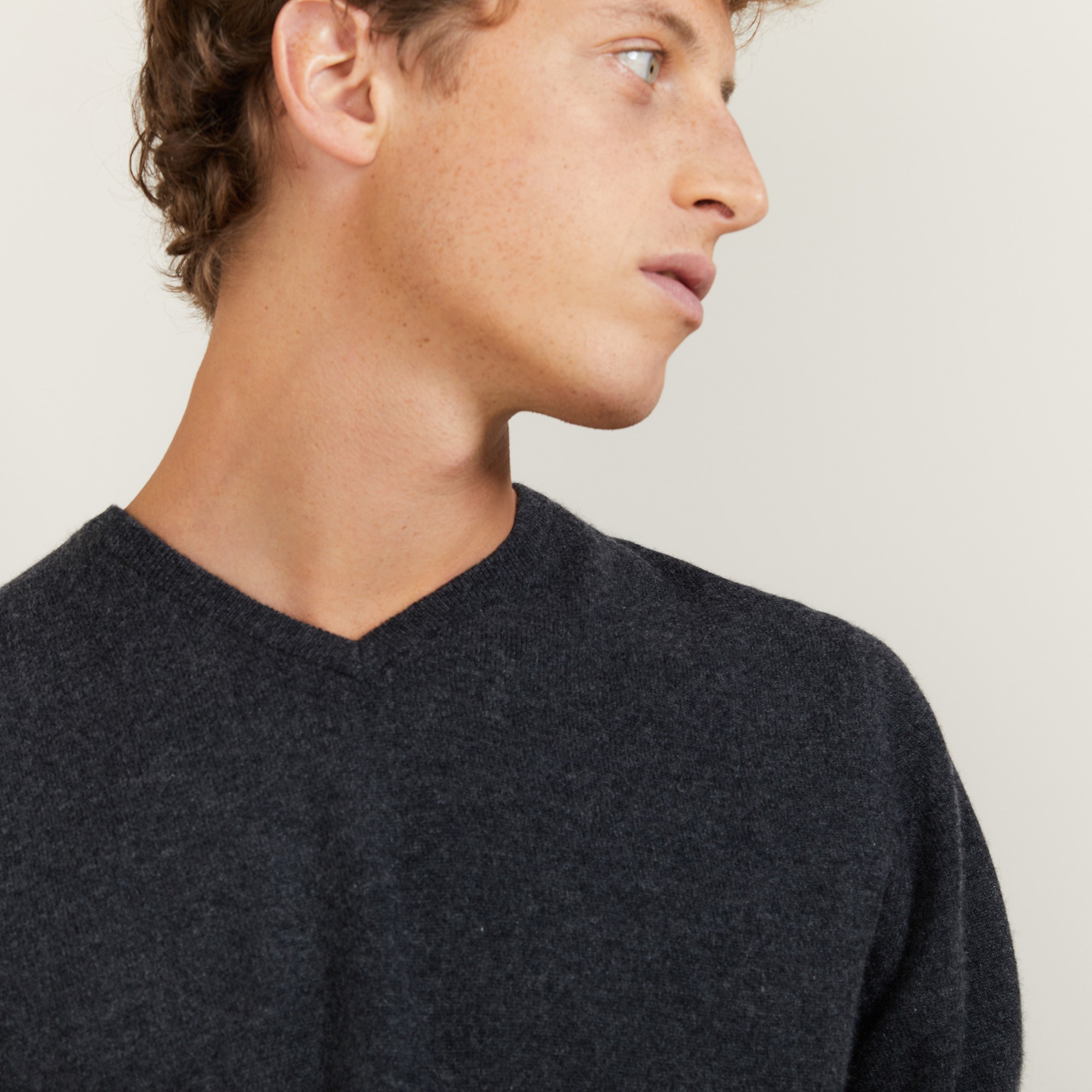 Pull col V en cachemire - Benjamin 7010 noir - 01 Noir