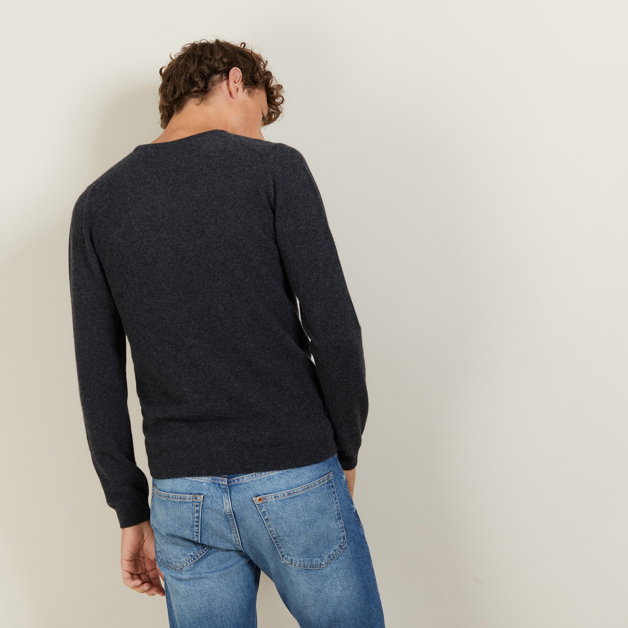 Round-neck cashmere sweater-BENOIT