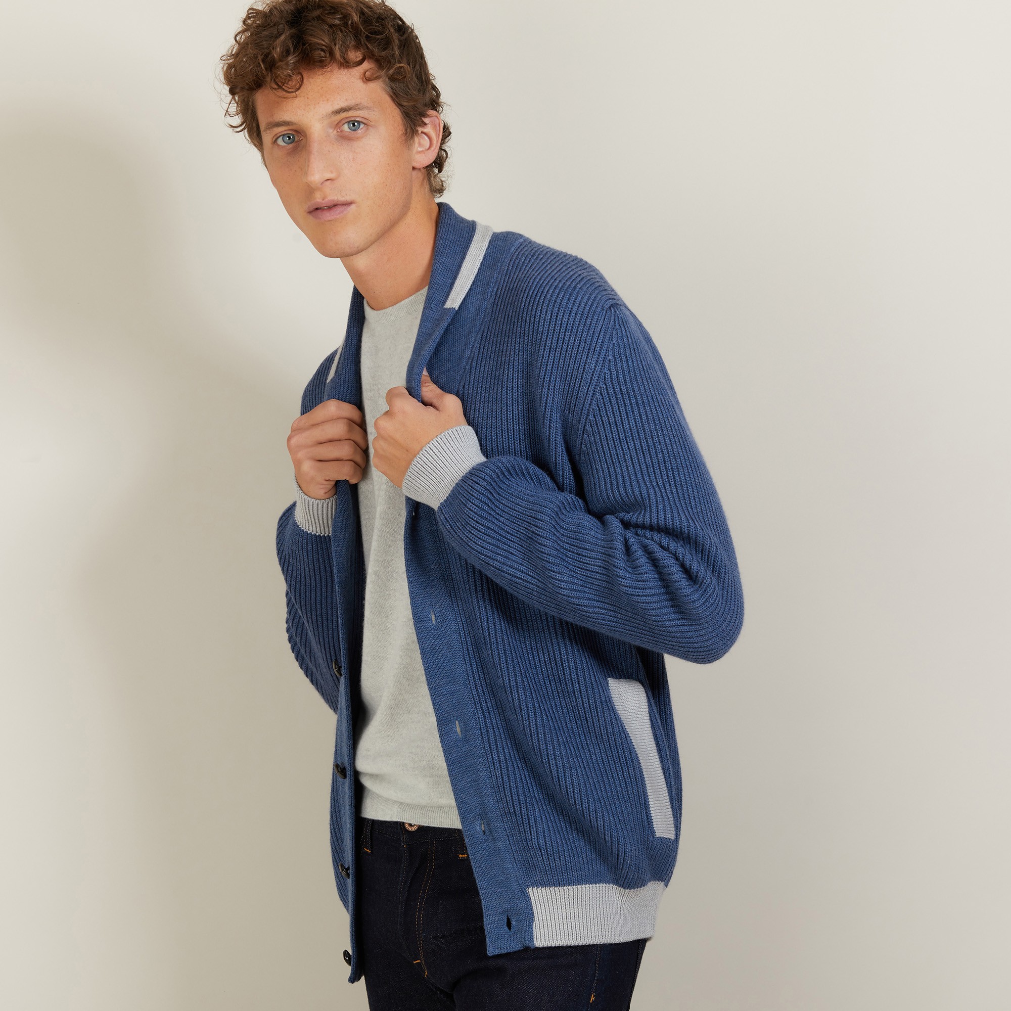 Two-tone buttoned wool cardigan - Loveo