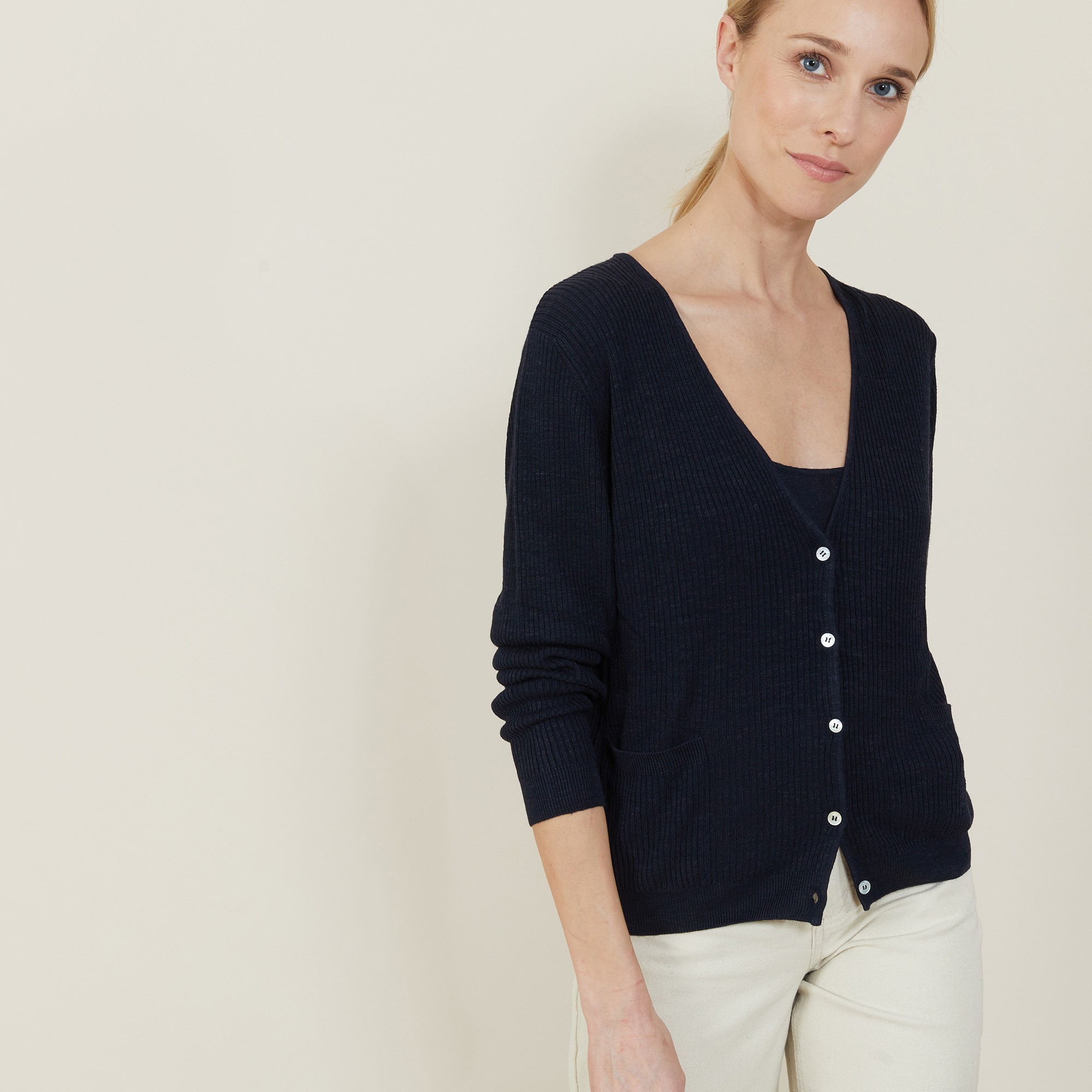 Slub linen cardigan with pockets - Beauté