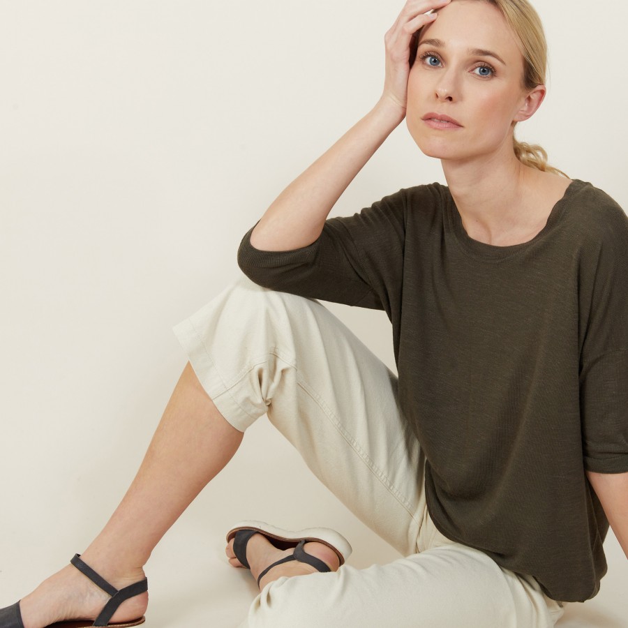 Camiseta solta de gola redonda em linho slub - Mairena