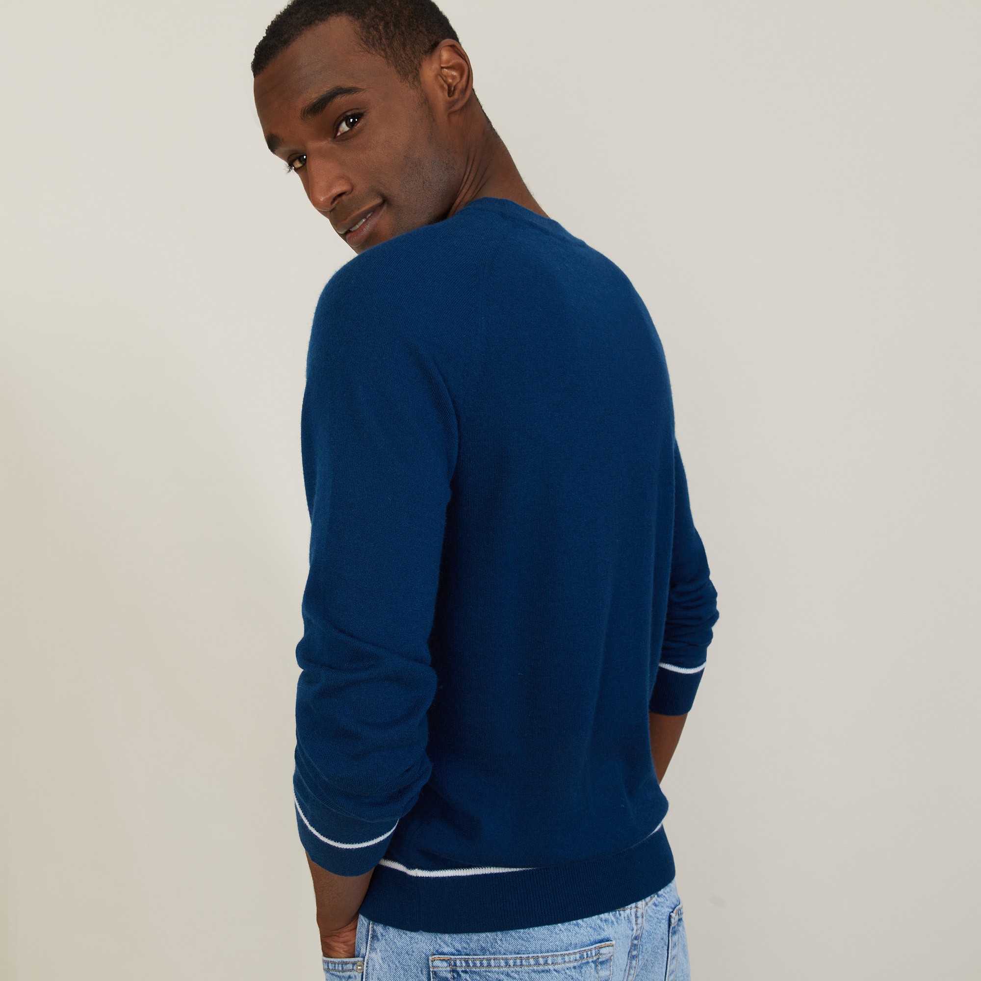 Two-tone round neck sweater in light cashmere - Percy