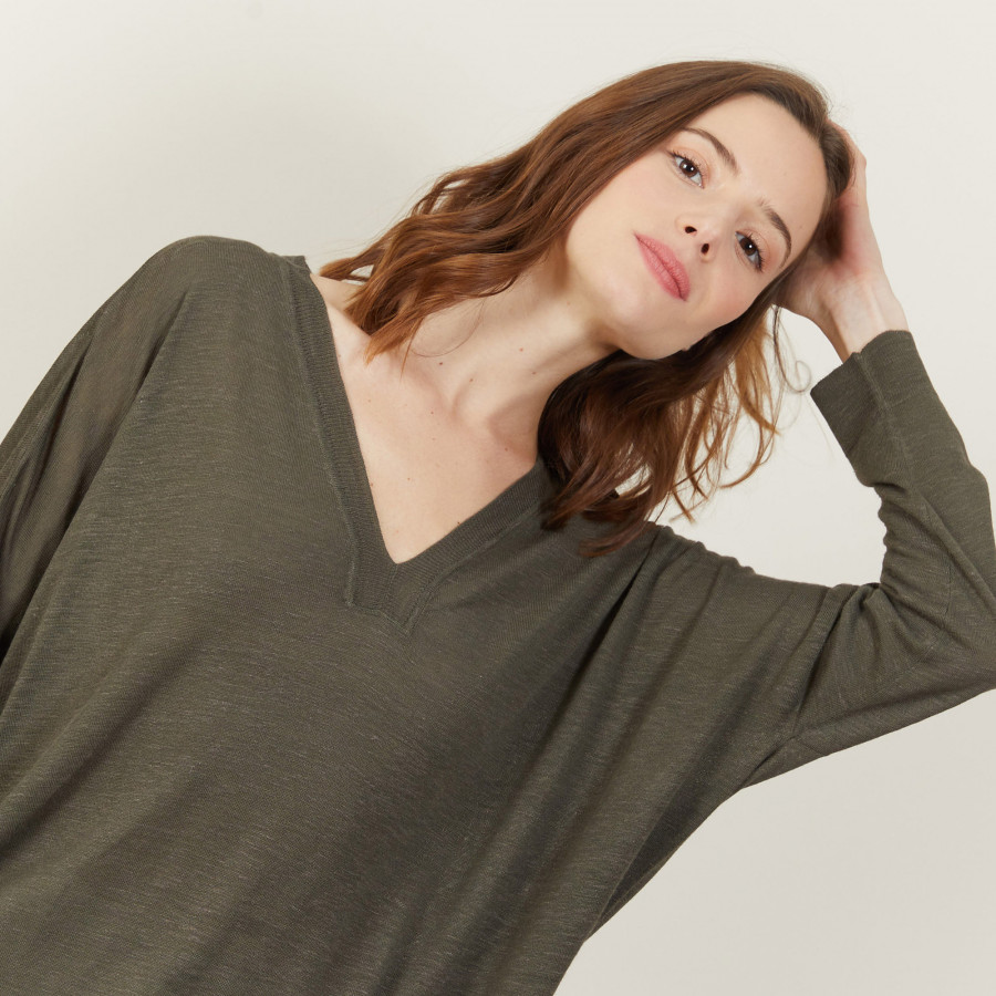 Loose-fit slub linen V-neck T-shirt - Beja