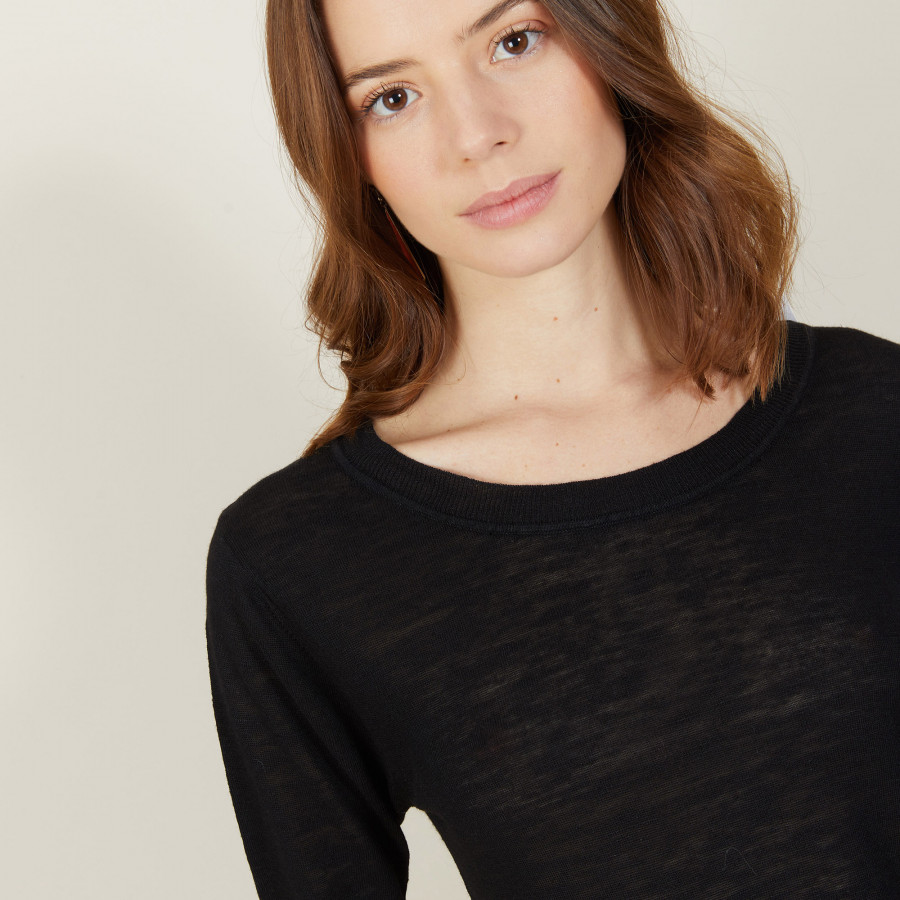 Camiseta Flame de Linho com Gola Redonda - Bonni