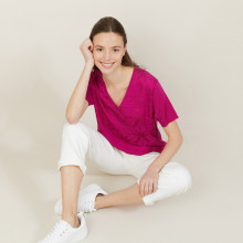 T-shirt col V à motifs en Fil Lumière - Amy 2713 love - 79 Rose vif