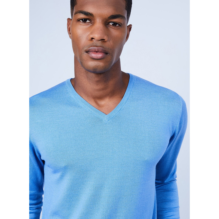 V-neck jumper in wool and silk - Basil