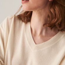 V-neck cashmere sweater with slits and ribbing - Alienor