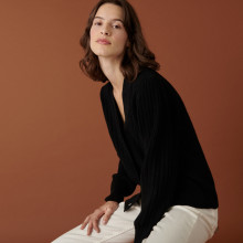 Alpaca wool V-neck cardigan with ribbed edges - Celly