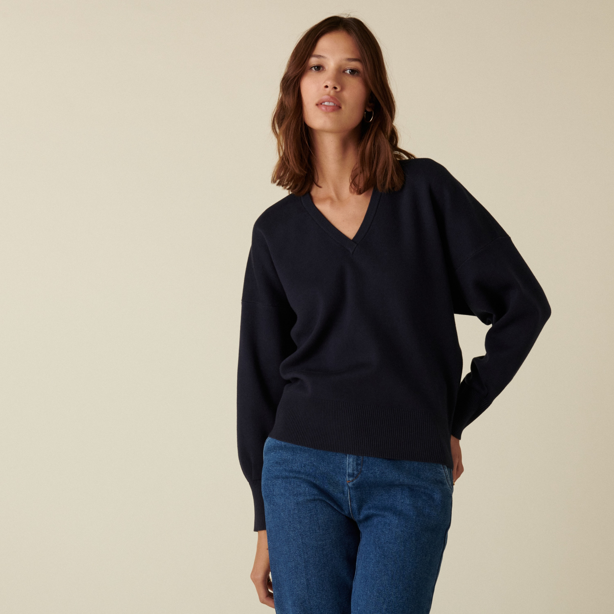 Pull ample col V finition bords côtes - Alderic 7440 marine - 05 Bleu marine