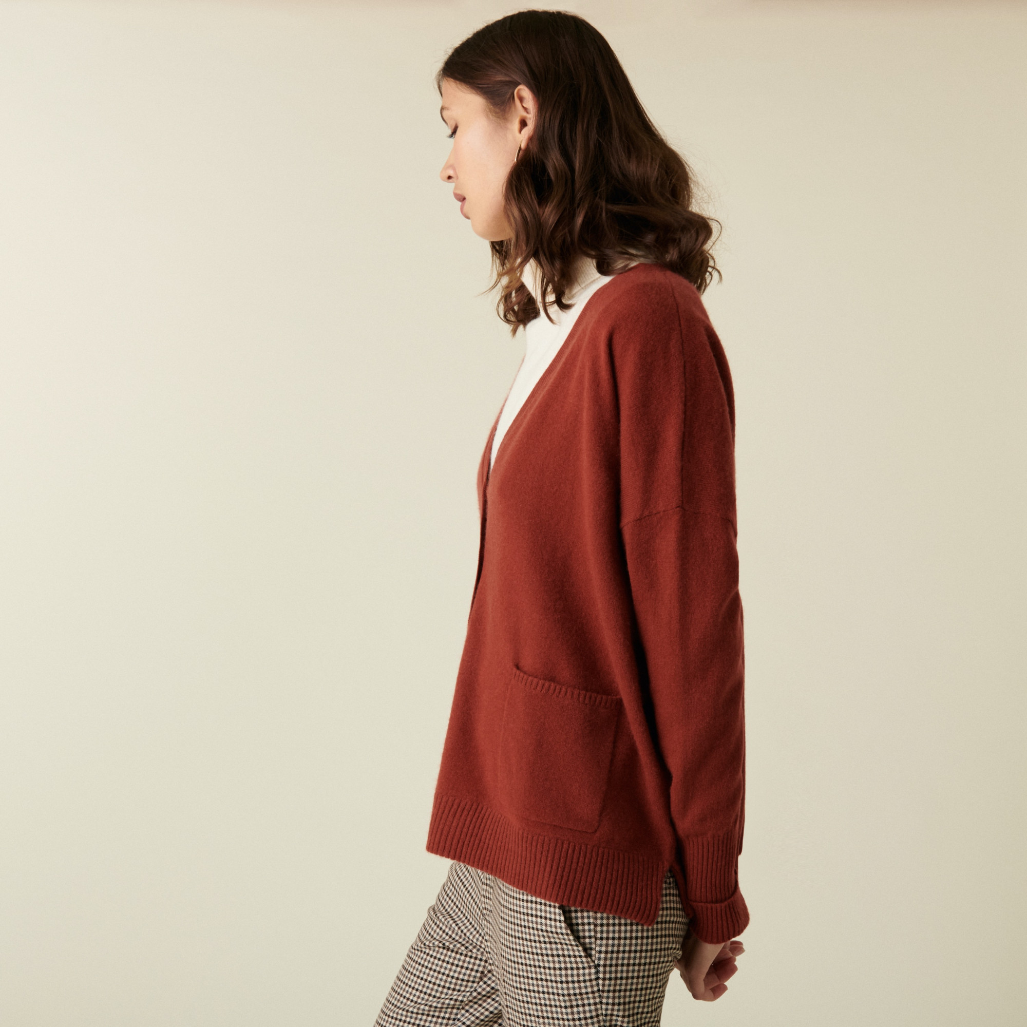 Cardigan col V boutonné à poches en cachemire - Achille 7461 cognac - 92 Rouille