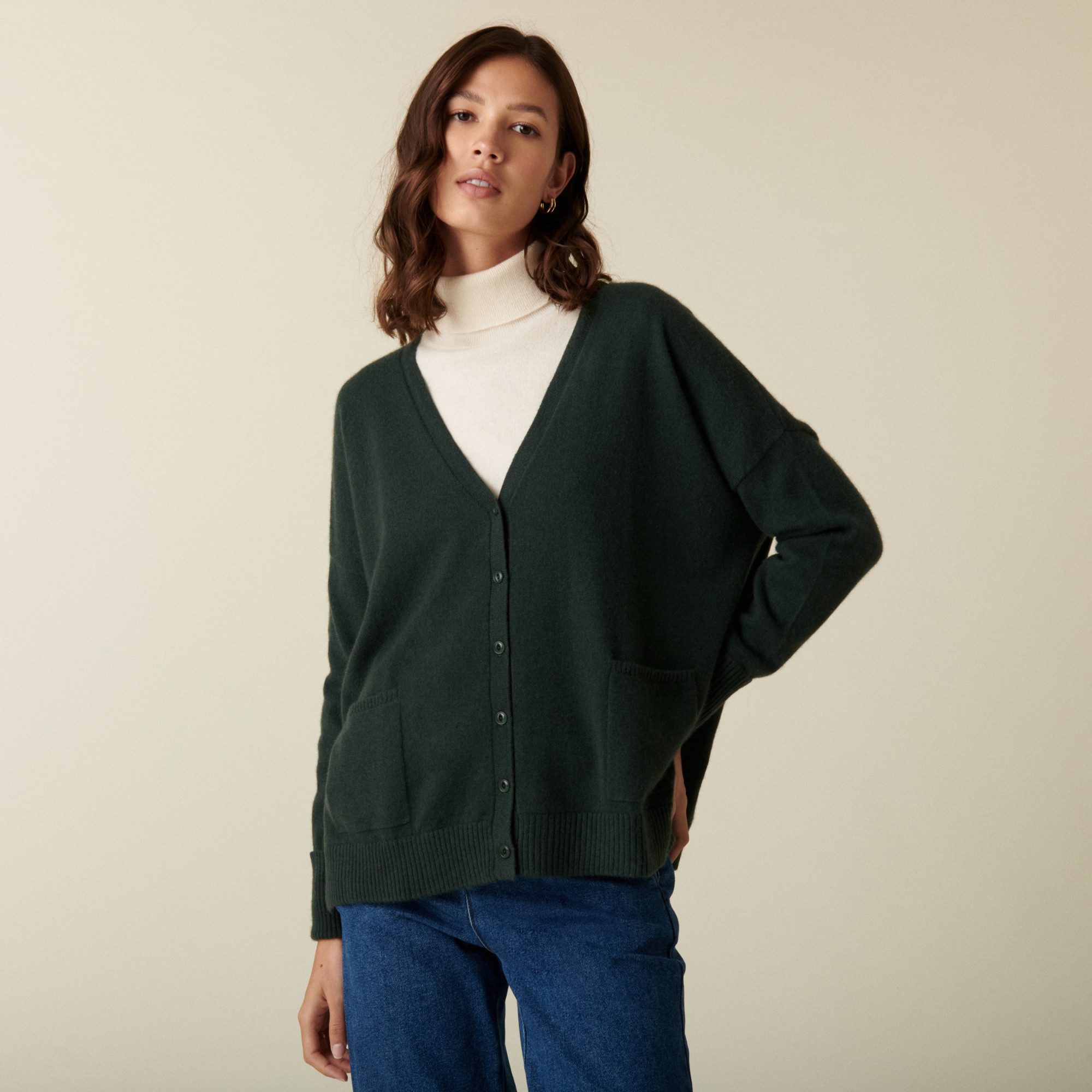 Cardigan col V boutonné à poches en cachemire - Achille 7451 bronze - 83 Kaki