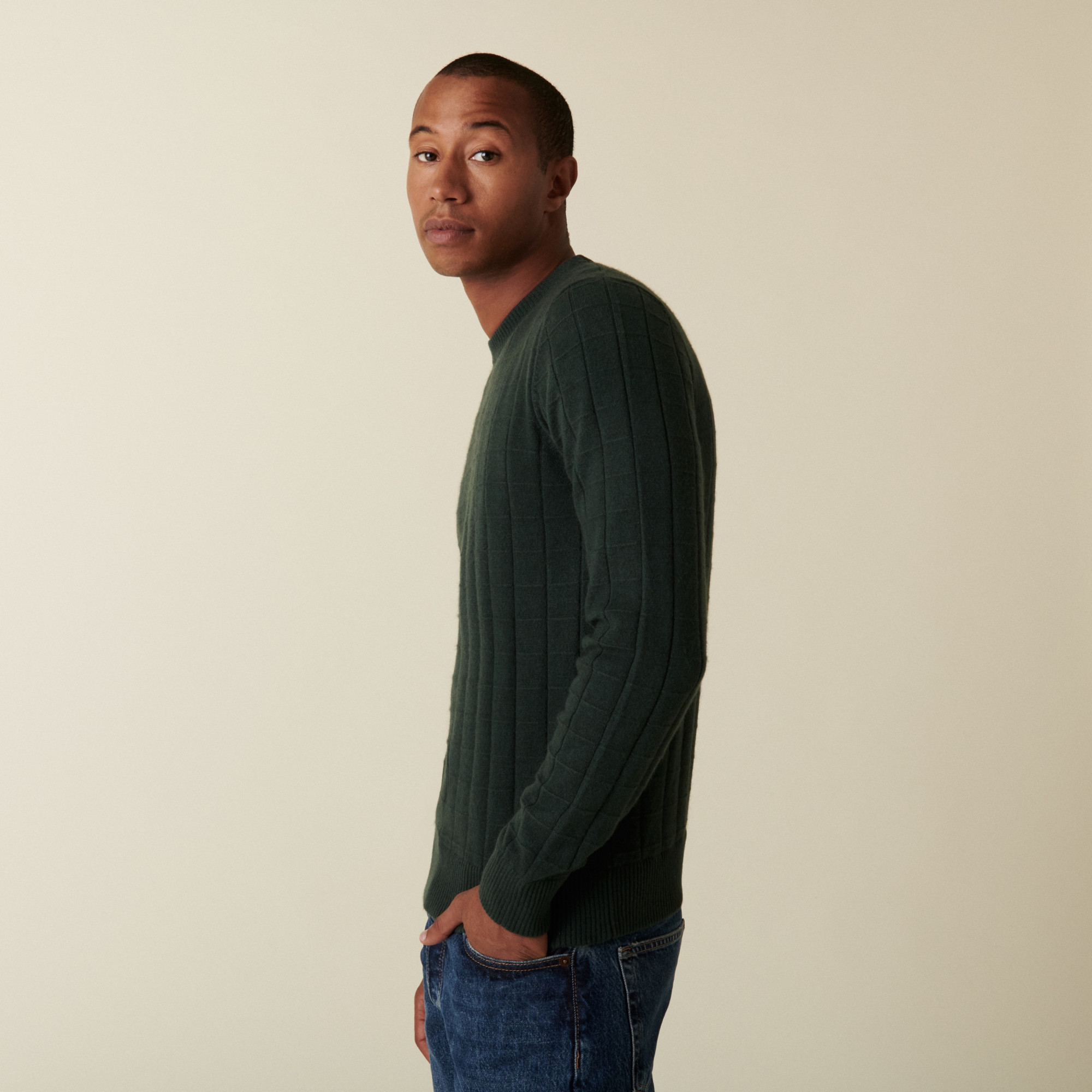 Round-neck cashmere sweater in checkered mesh - Alexis