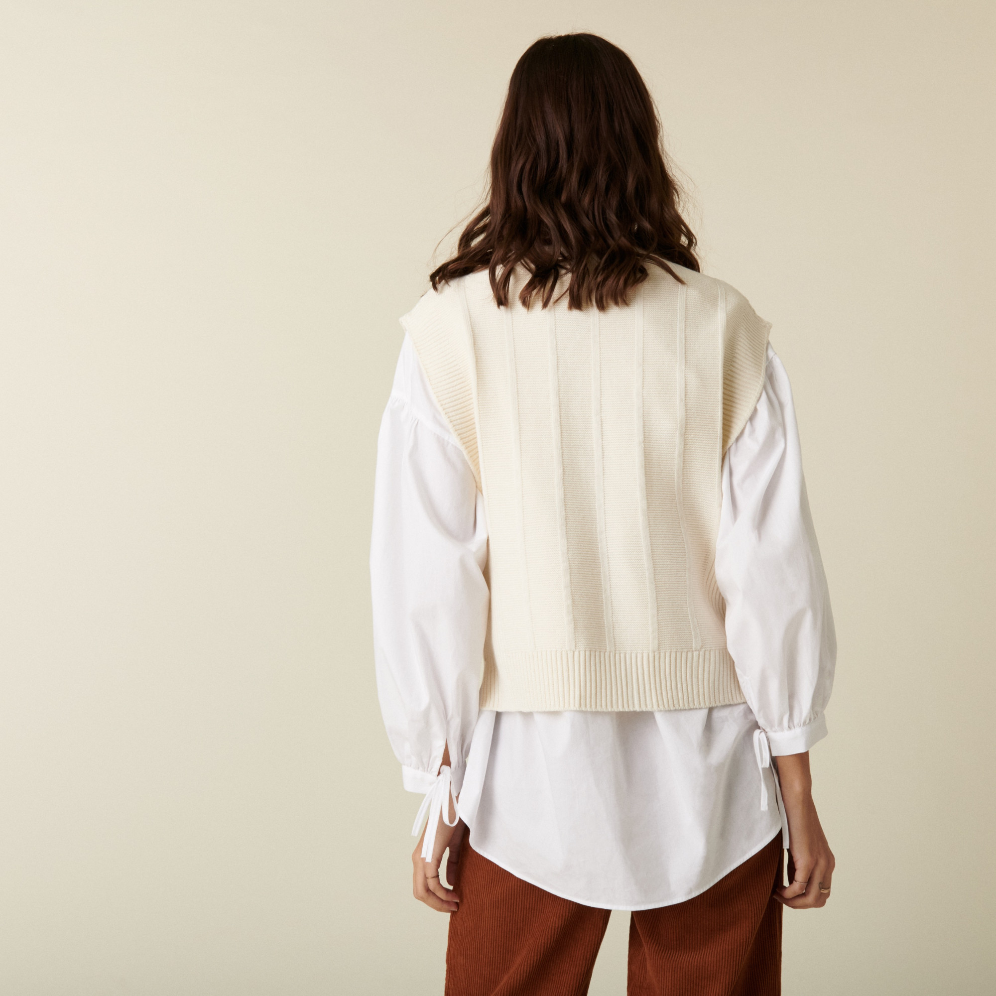 Pull col roulé sans manches en laine mérinos - Claudia 7403 ecru - 82 Ecru