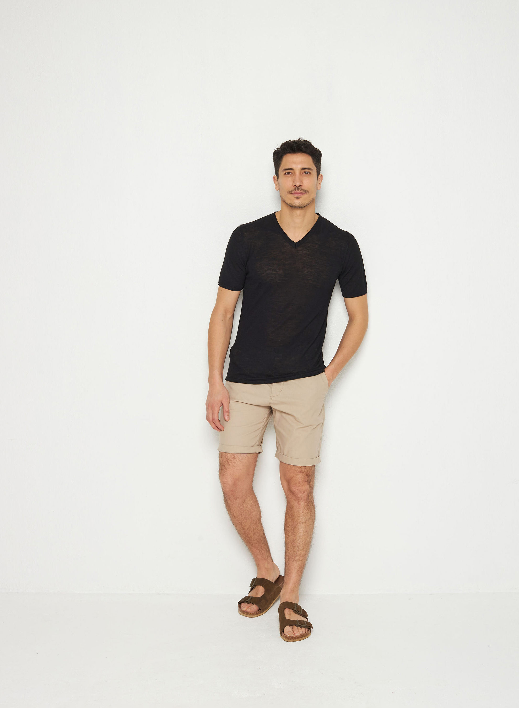 T-shirt col V en lin flammé - Reuben 7610 noir - 01 Noir