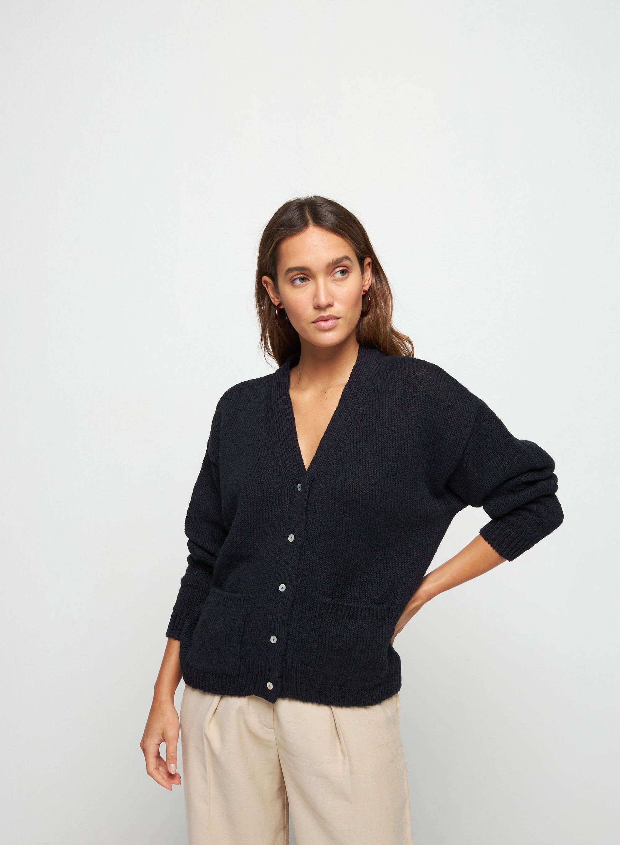 Gilet col V en coton et lin - Thais 7640 marine - 05 Bleu marine
