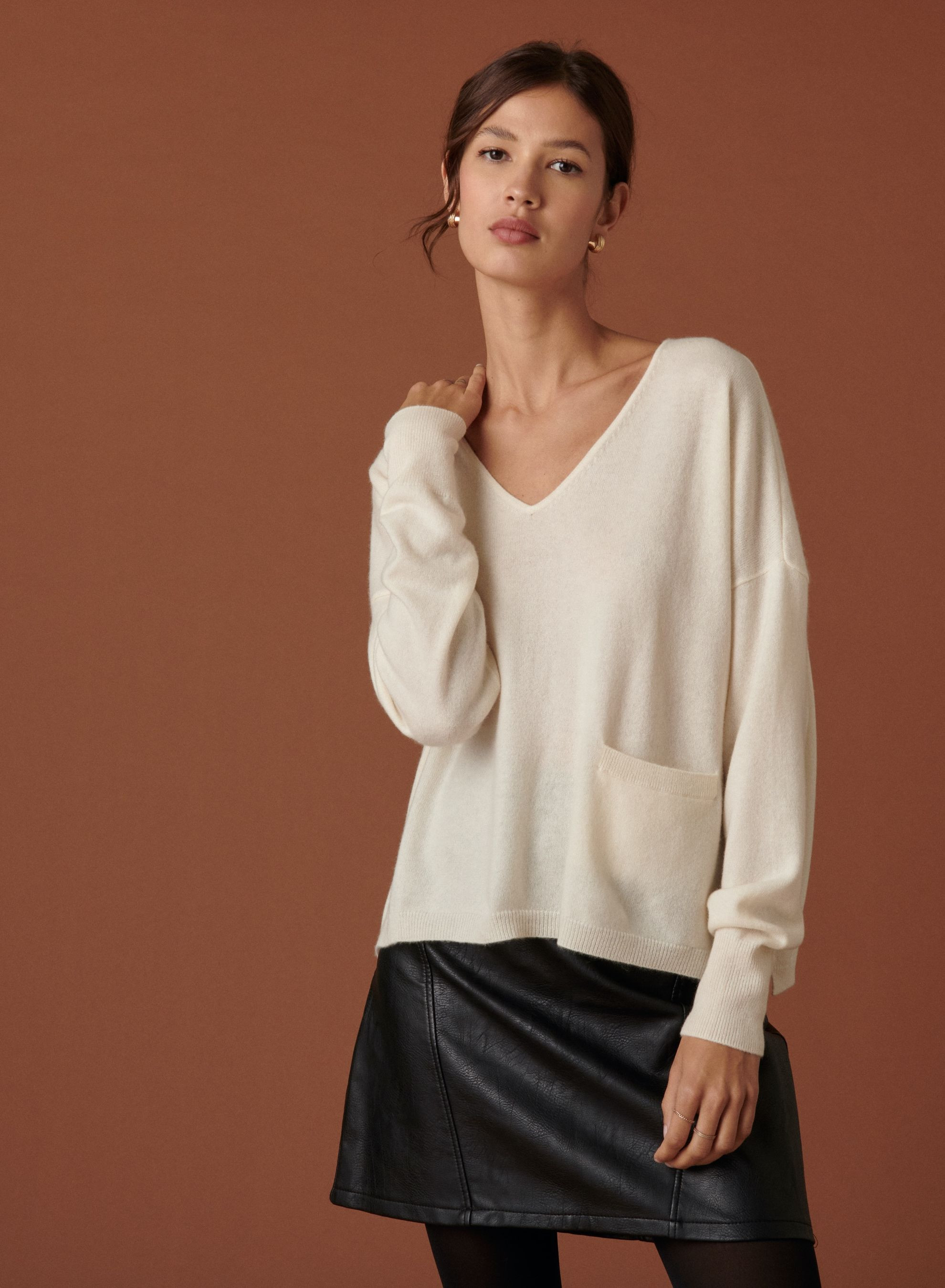 Pull court col V en cachemire avec poches - Balba