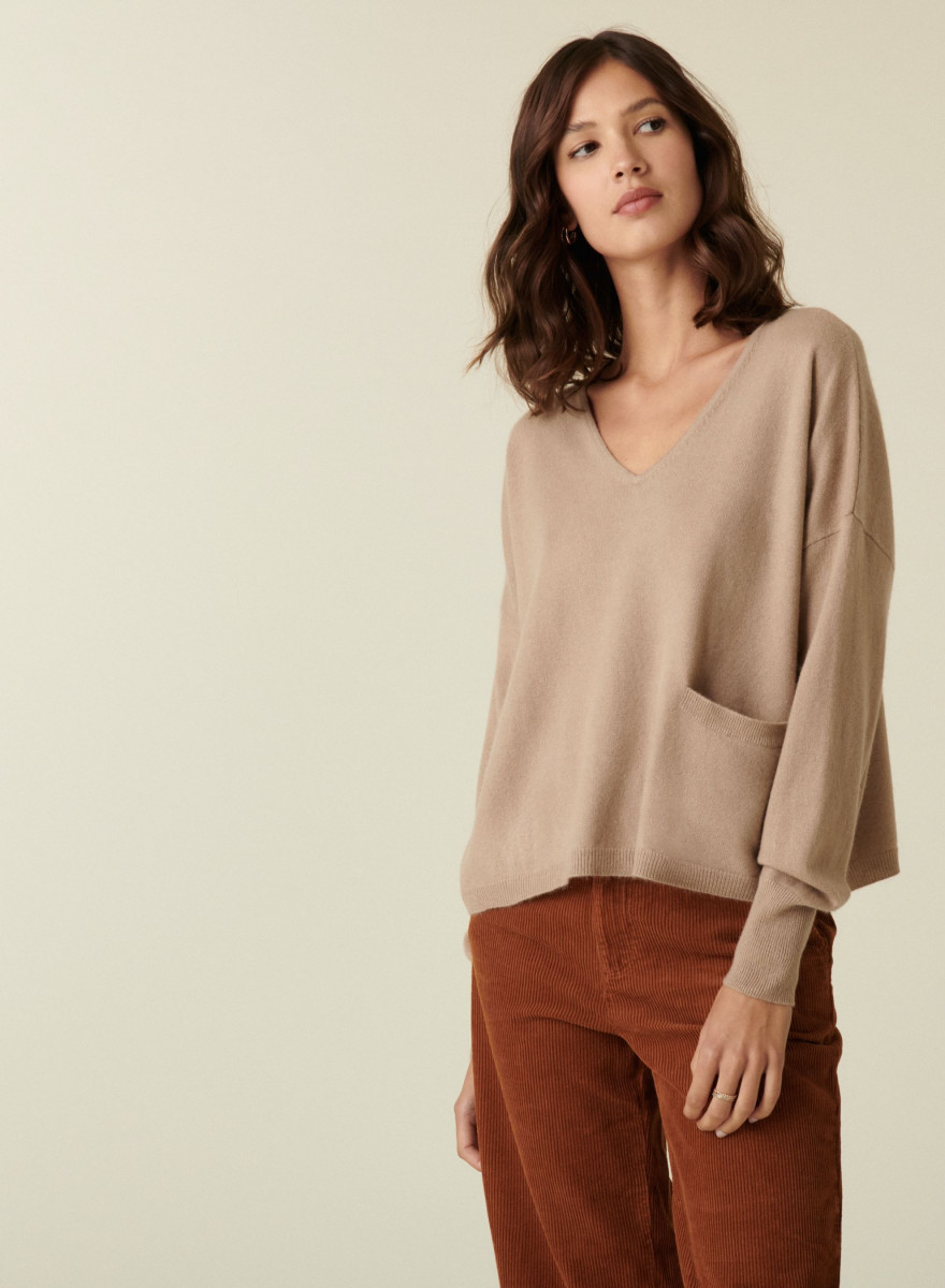 Short cashmere V-neck sweater with pockets - Balba