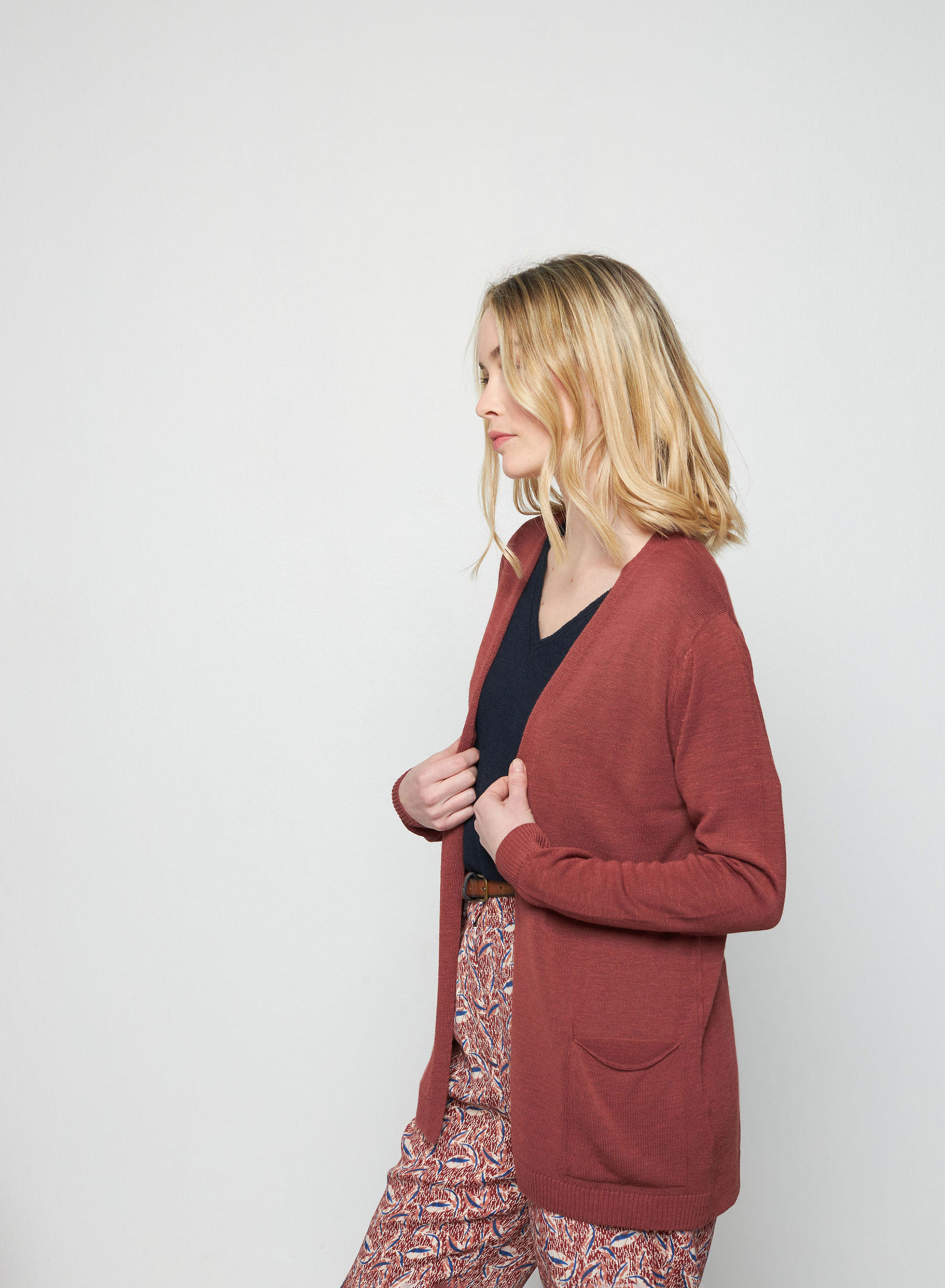 Gilet long avec poches en lin flammé - Tabata 7630 argile - 51 Bordeaux
