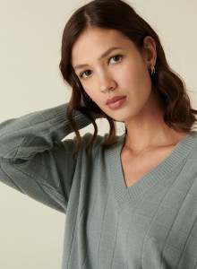 Cashmere V-neck knitted sweater - Canelle