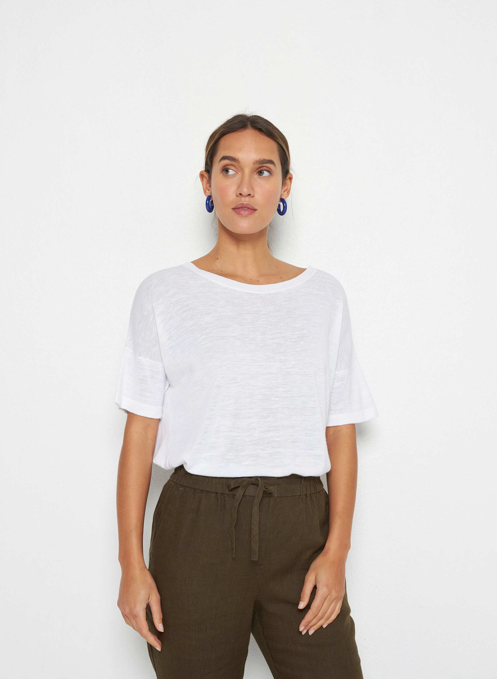 T-shirt boutonné dans le dos en lin flammé - Tally 7601 ecru - 02 Blanc