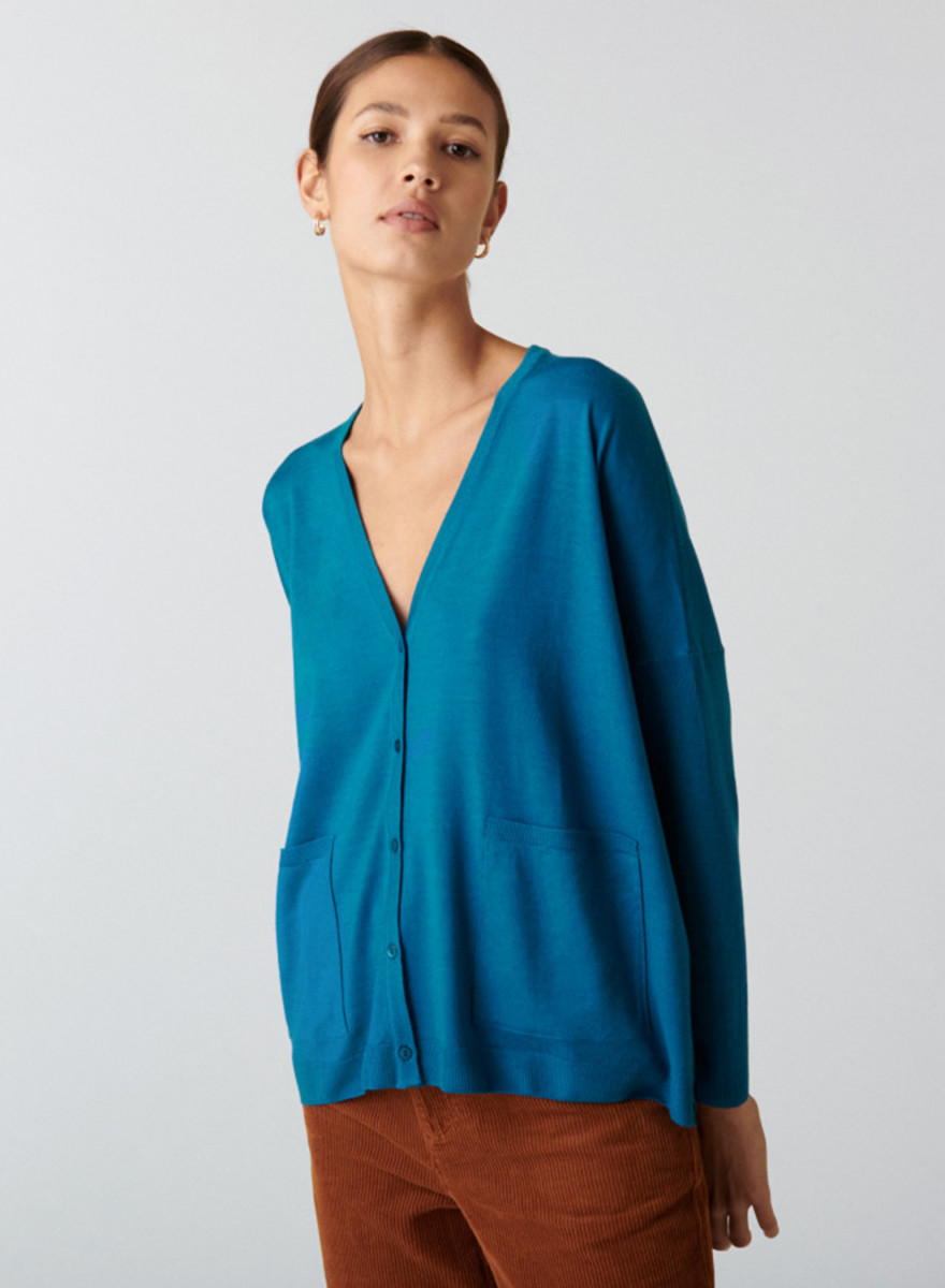 Buttoned cardigan with pockets in merino wool - Ava